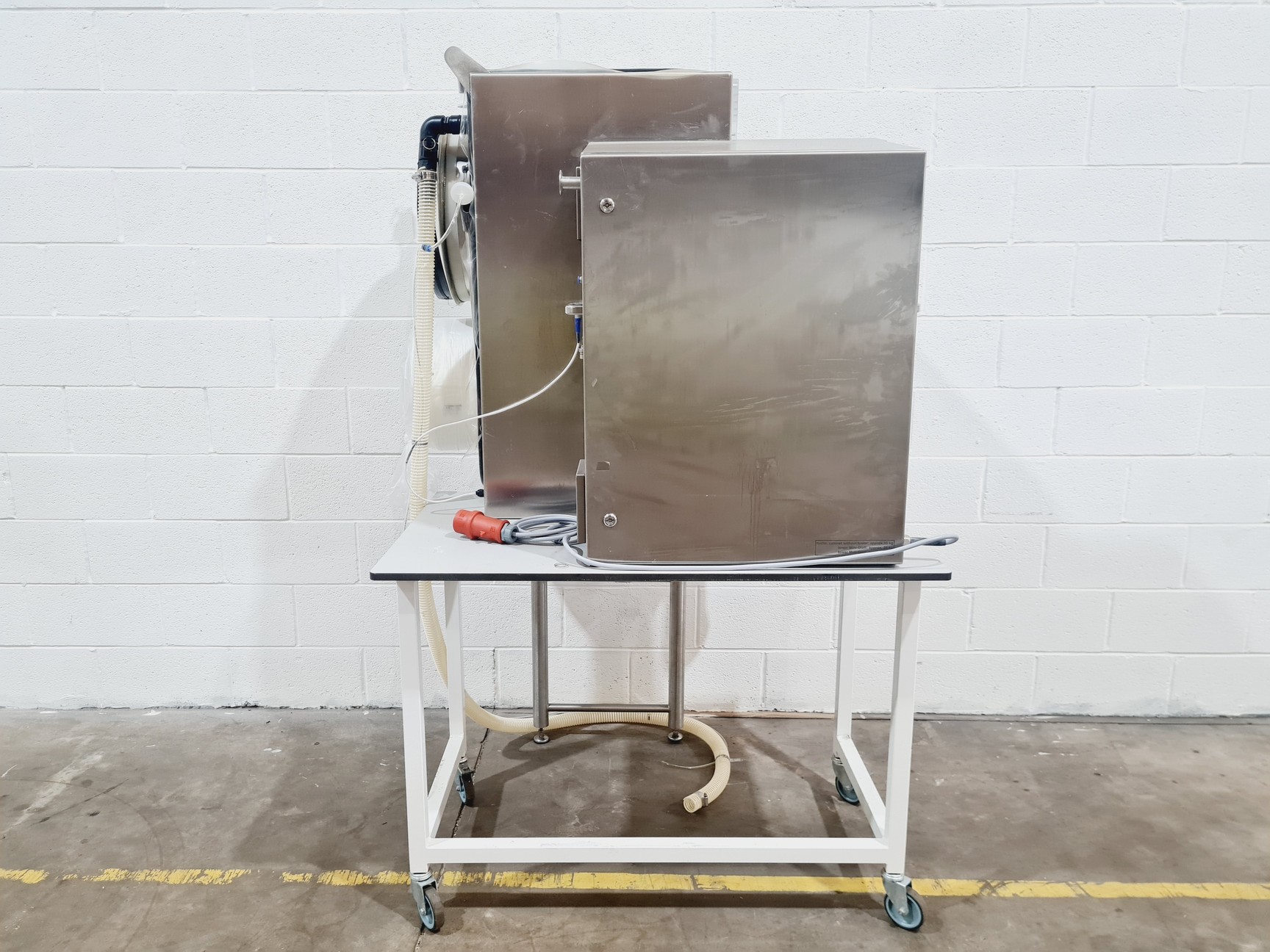 Image of Glatt Mini/Midi Glatt Fluid Bed Dryer with Solo Containment