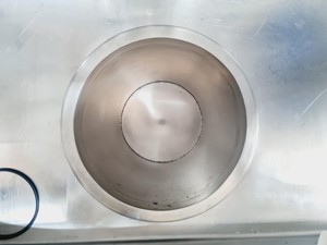 Thumbnail image of Glatt Mini/Midi Glatt Fluid Bed Dryer with Solo Containment