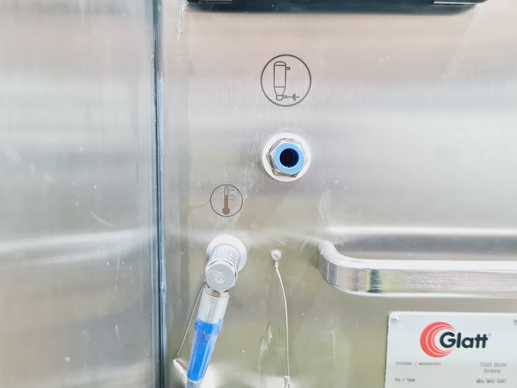 Image of Glatt Mini/Midi Glatt Fluid Bed Dryer with Solo Containment