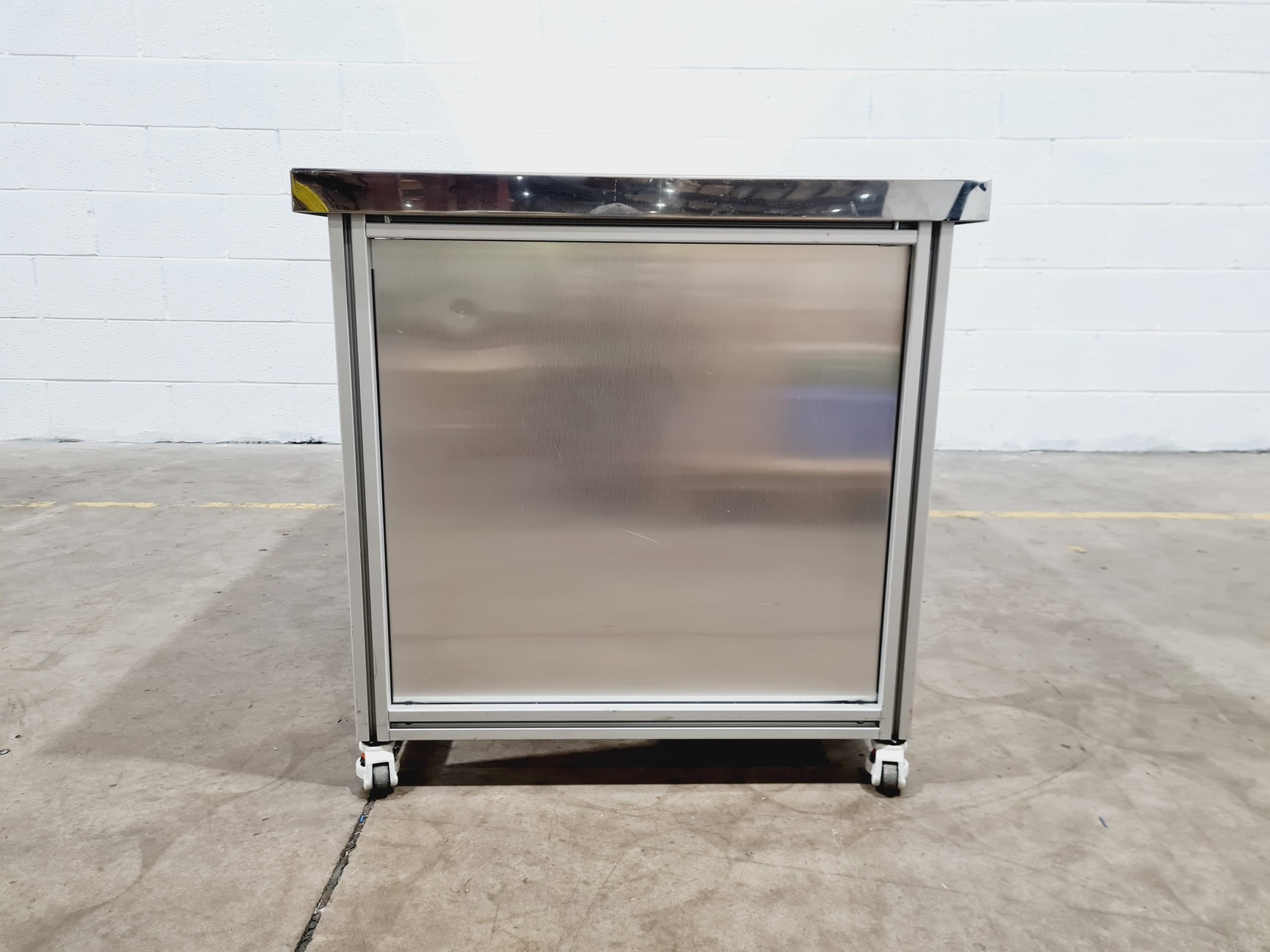 Image of Rondol Wheeled Steel Cabinet 240 x 82 x 81 cm 