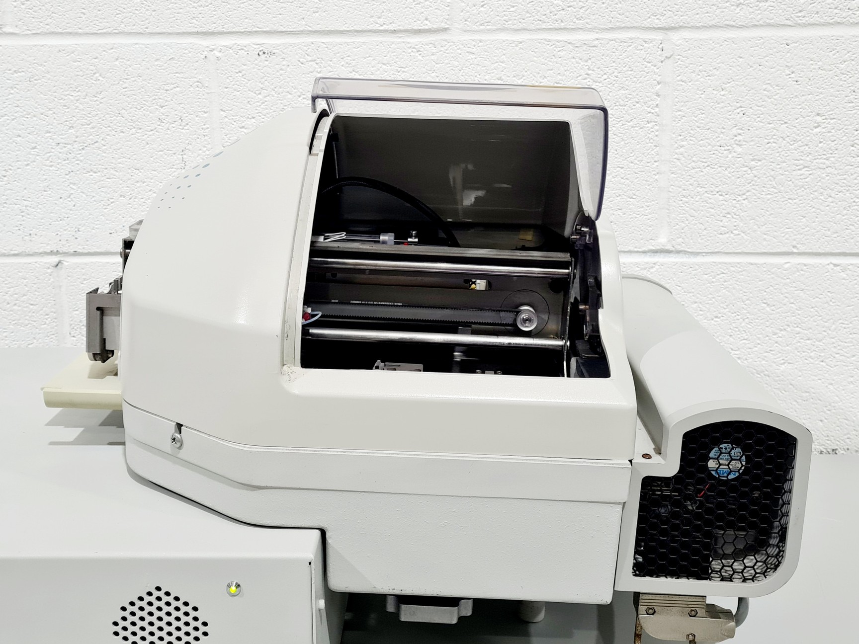 Image of Advion Bio Science NanoMate 100 MS Sample Robot With NanoMate HD Control Unit  