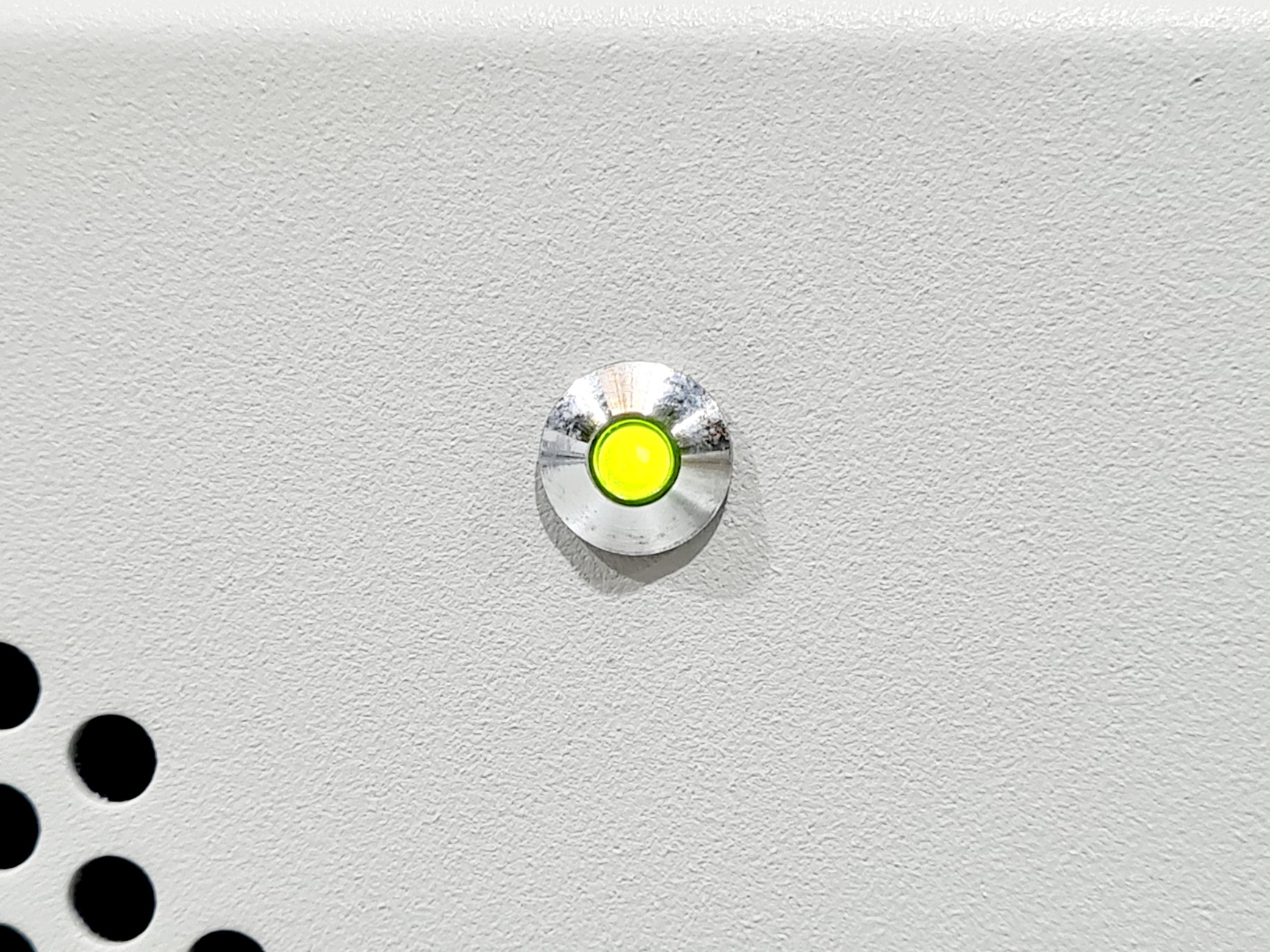 Image of Advion Bio Science NanoMate 100 MS Sample Robot With NanoMate HD Control Unit  