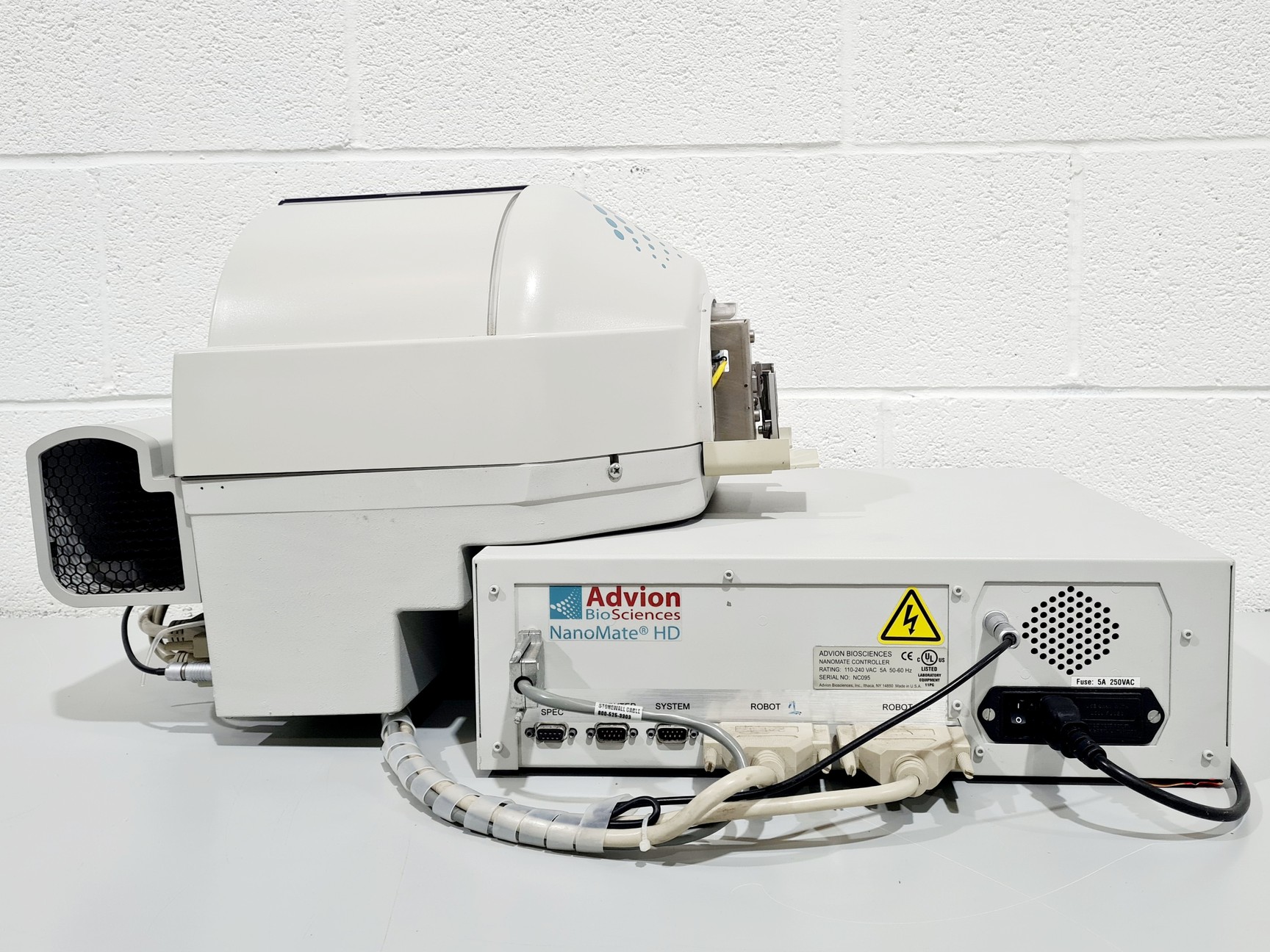 Image of Advion Bio Science NanoMate 100 MS Sample Robot With NanoMate HD Control Unit  