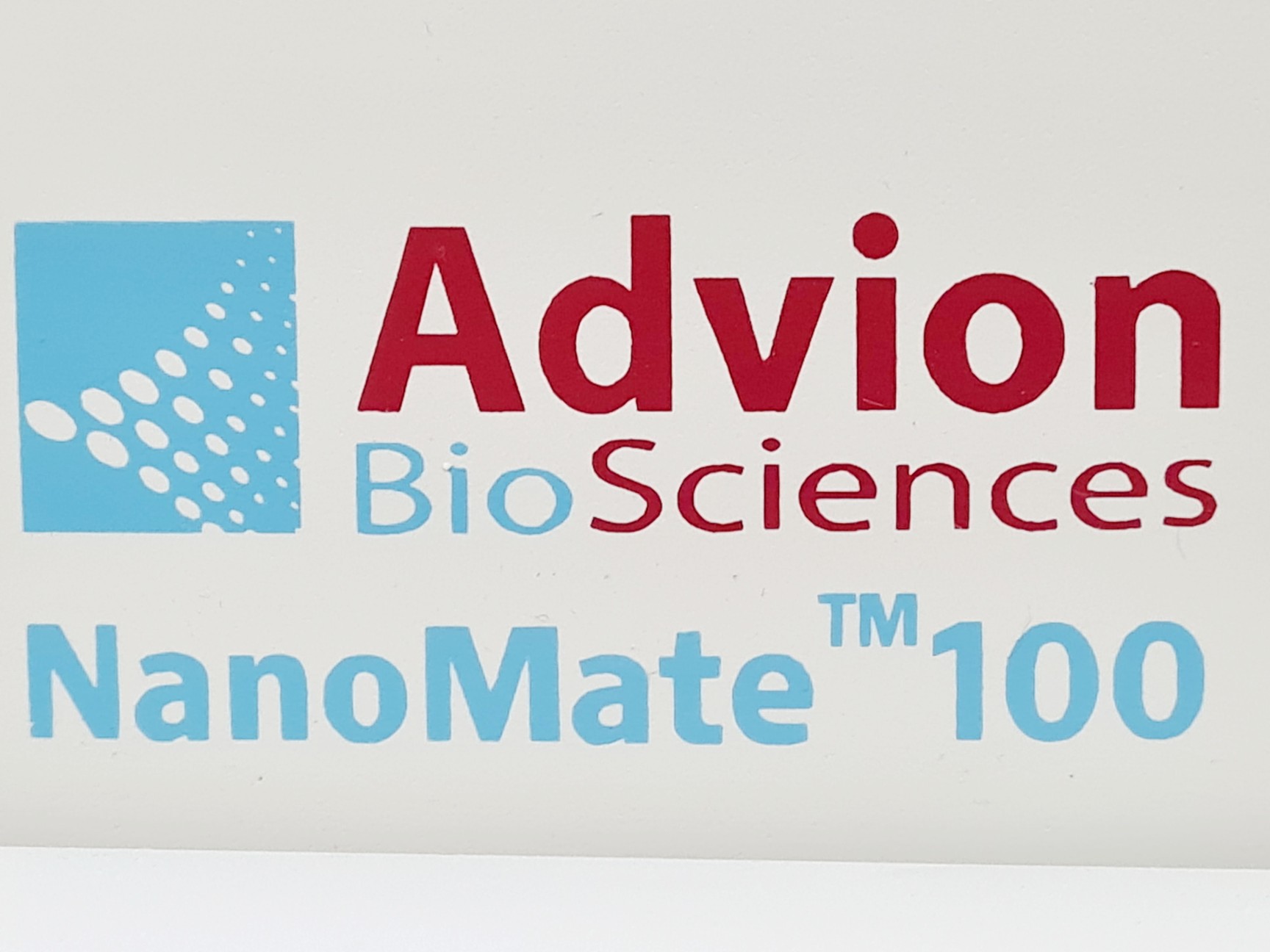 Image of Advion Bio Science NanoMate 100 MS Sample Robot With NanoMate HD Control Unit  