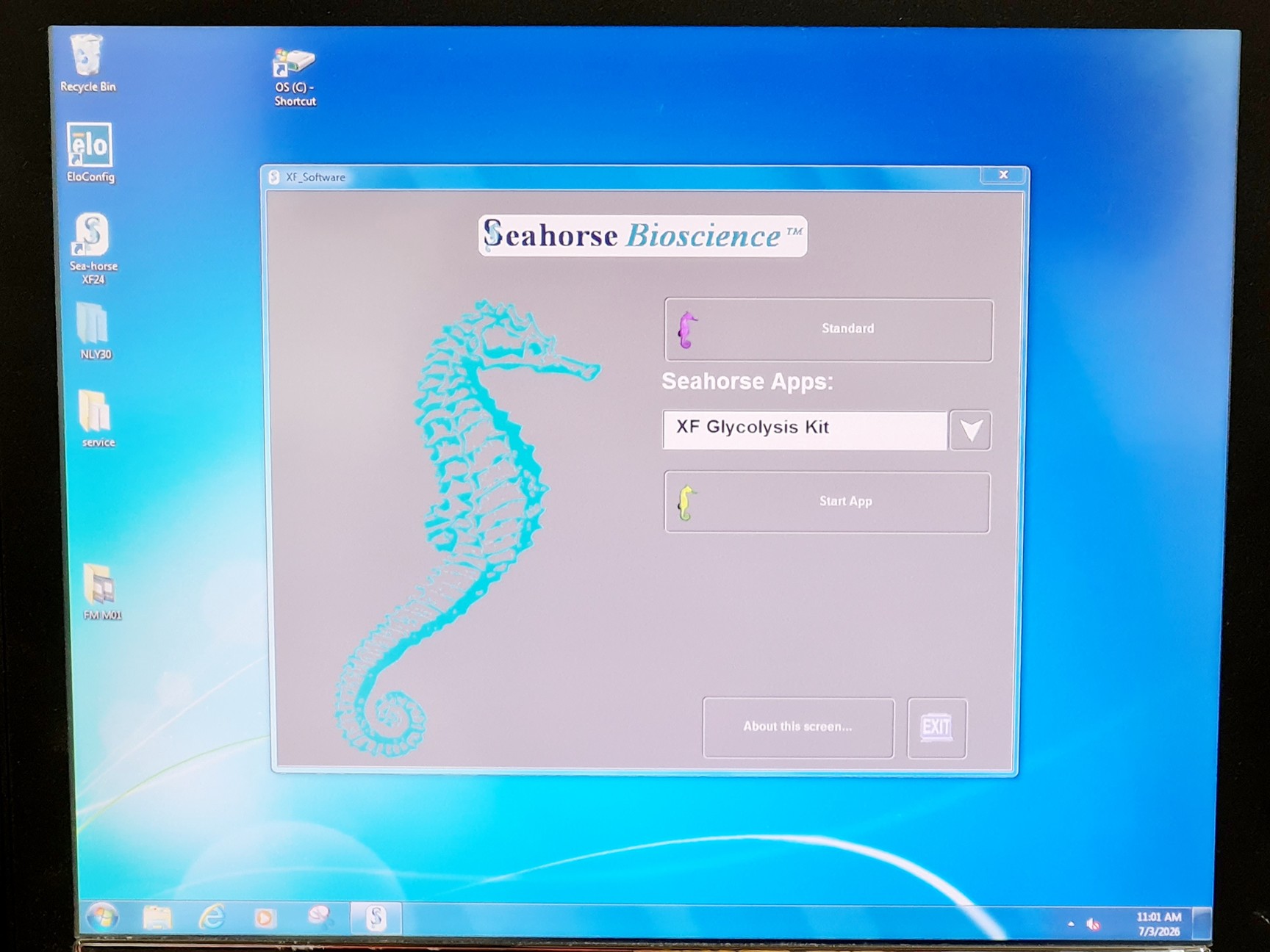 Image of Seahorse Bioscience XF24 Extracellular Flux Analyzer Model: XF24-2 with Monitor 