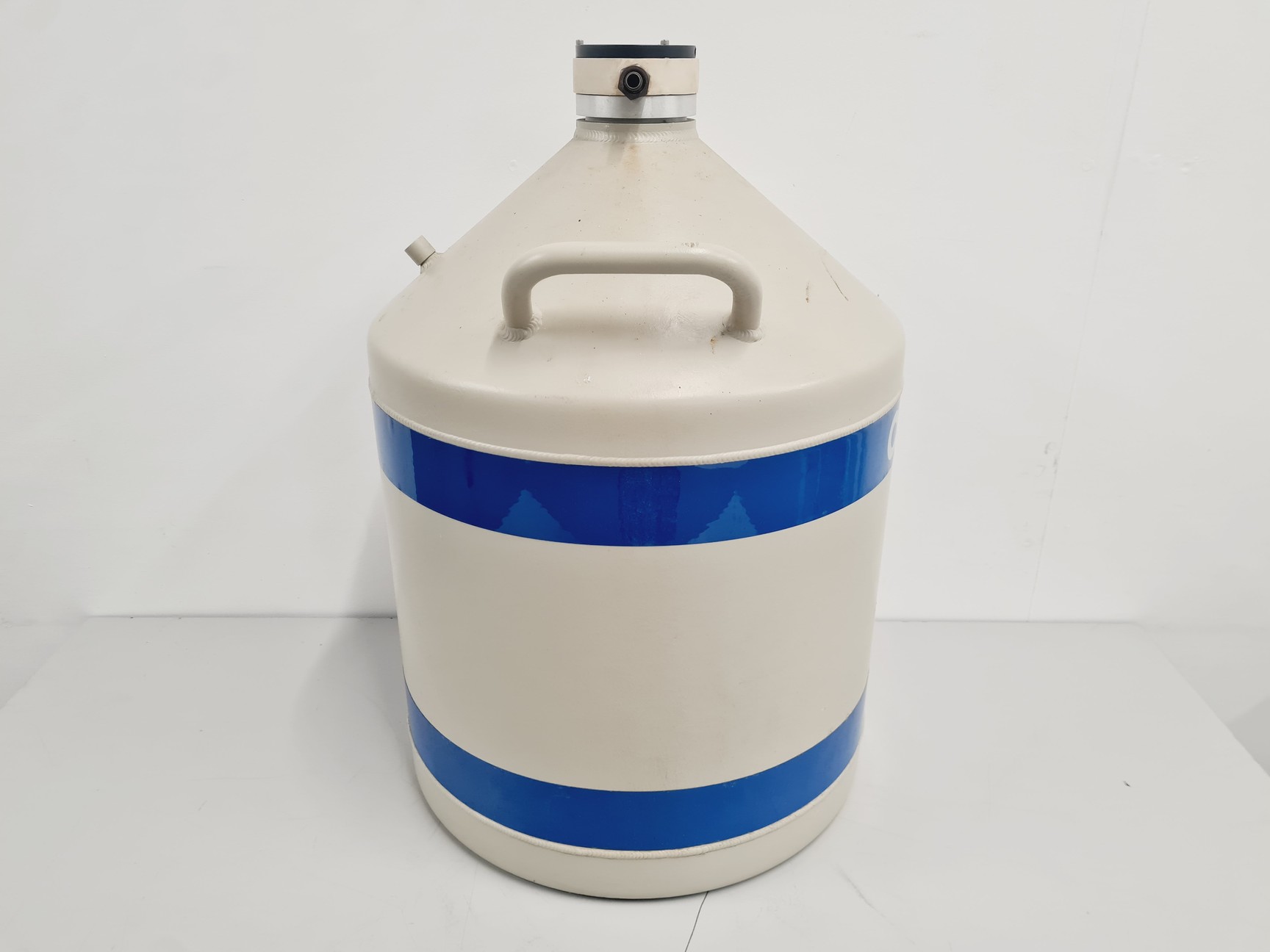 Image of Canberra Nitrogen Dewar