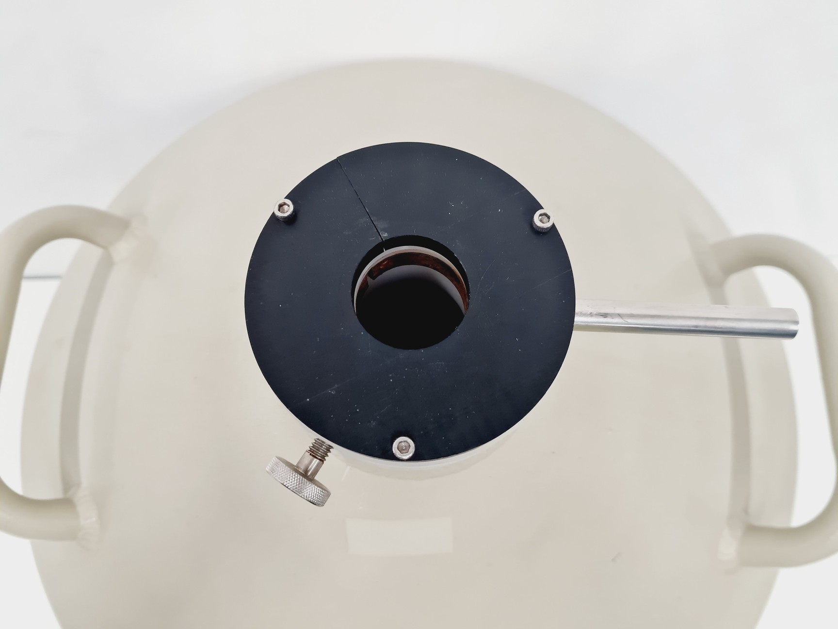 Image of Canberra Nitrogen Dewar AL-30 Lab