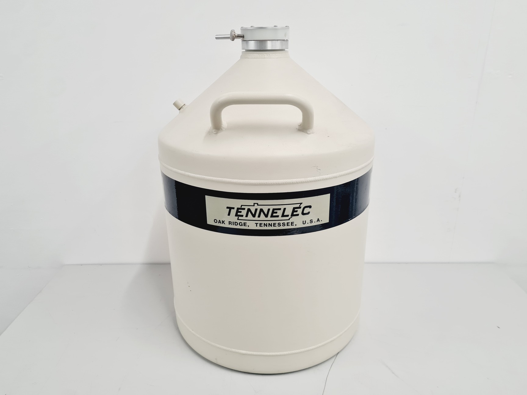 Image of Tennelec Nitrogen Dewar 43x43x64 cm 