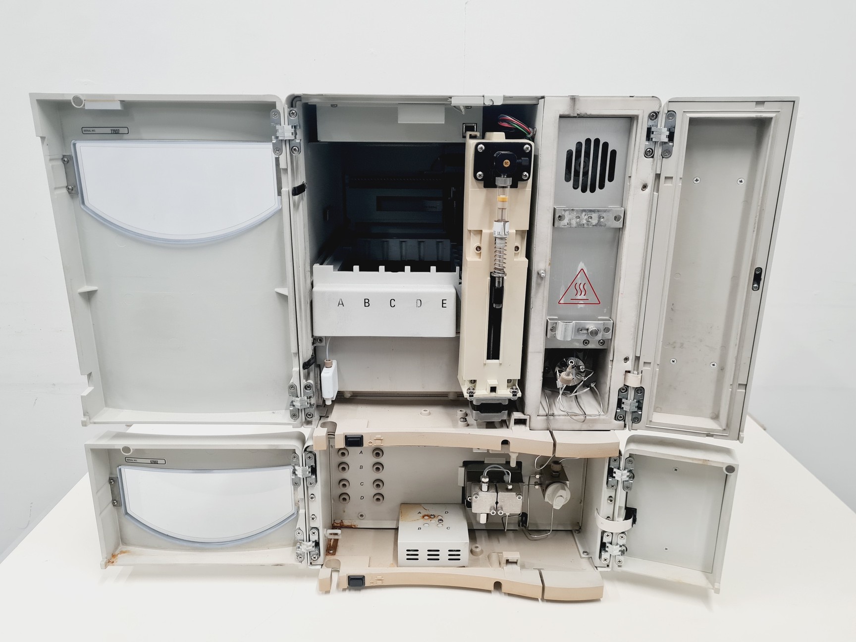 Image of Thermo Finnigan Surveyor Autosampler & LC Pump HPLC System Lab