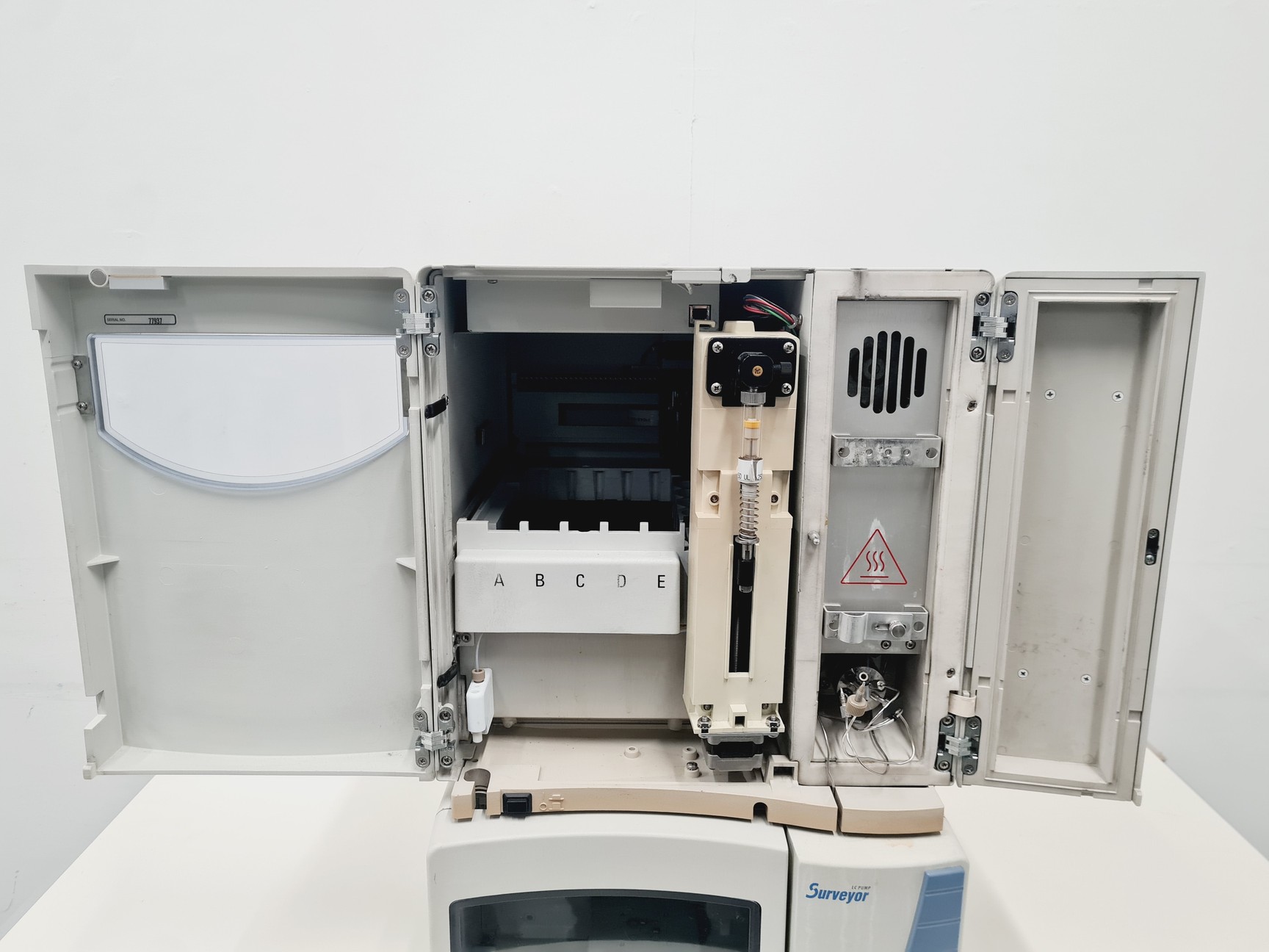 Image of Thermo Finnigan Surveyor Autosampler & LC Pump HPLC System Lab