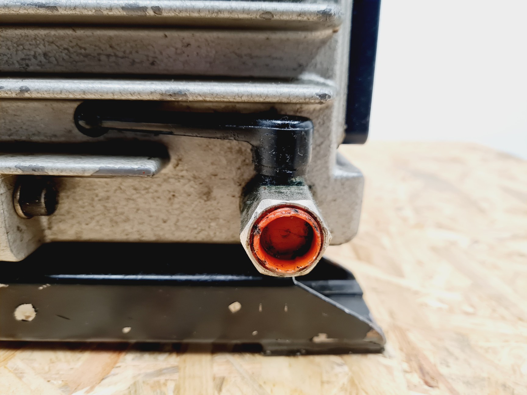 Image of Edwards 40 Two Stage Rotary Vane Vacuum Pump + Edwards EH 250 Mechanical Booster