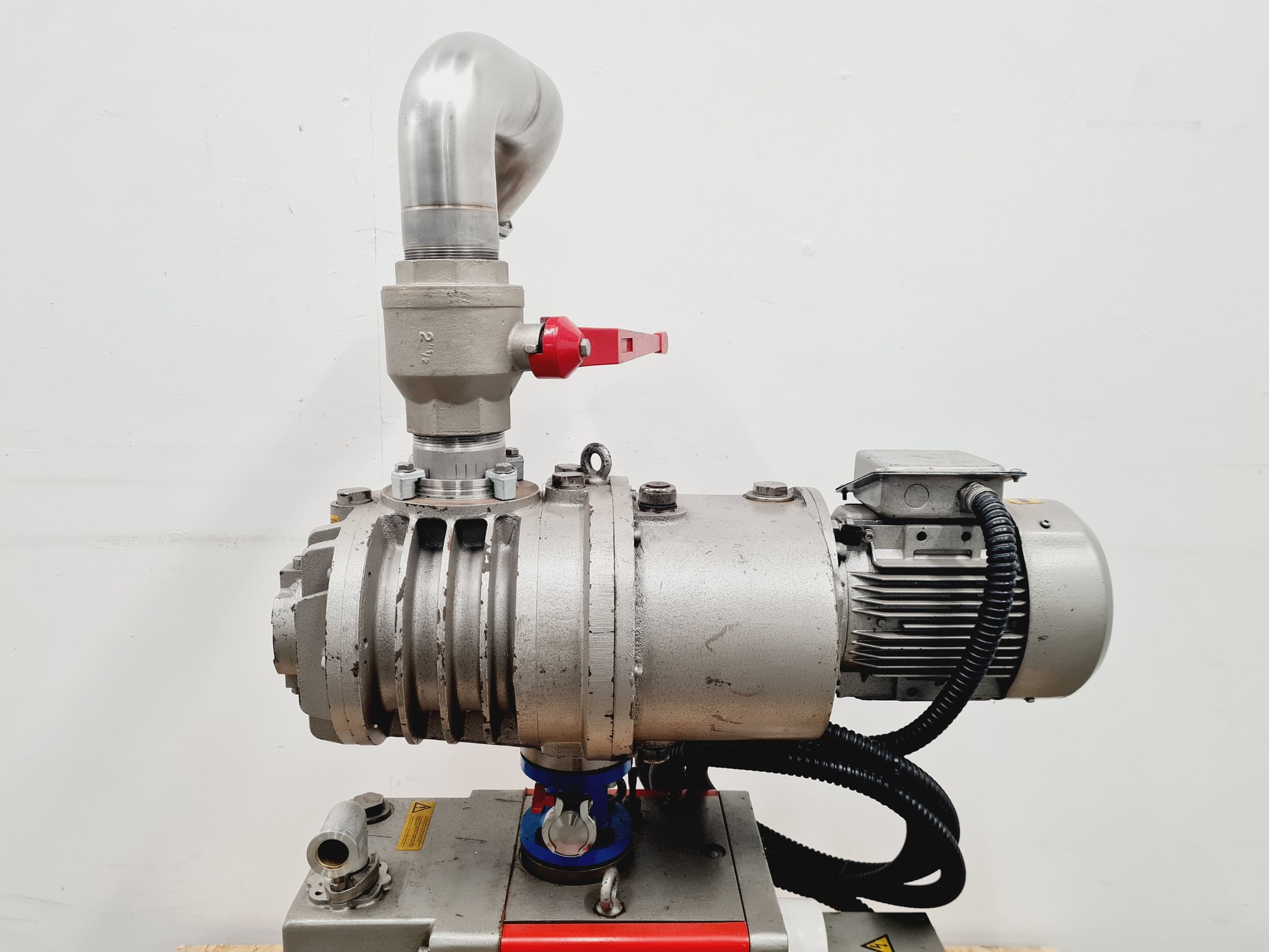 Image of Edwards 40 Two Stage Rotary Vane Vacuum Pump + Edwards EH 250 Mechanical Booster
