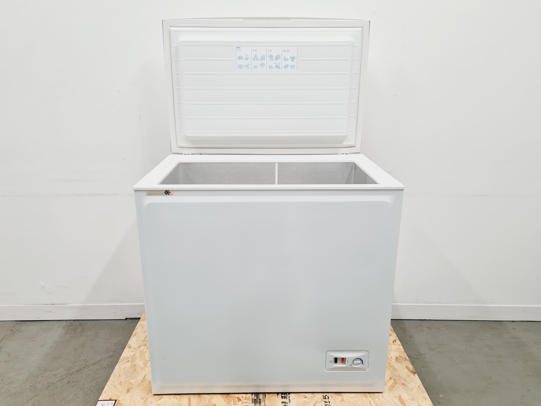 Image of Norfrost C7AEWC-3 Chest Freezer