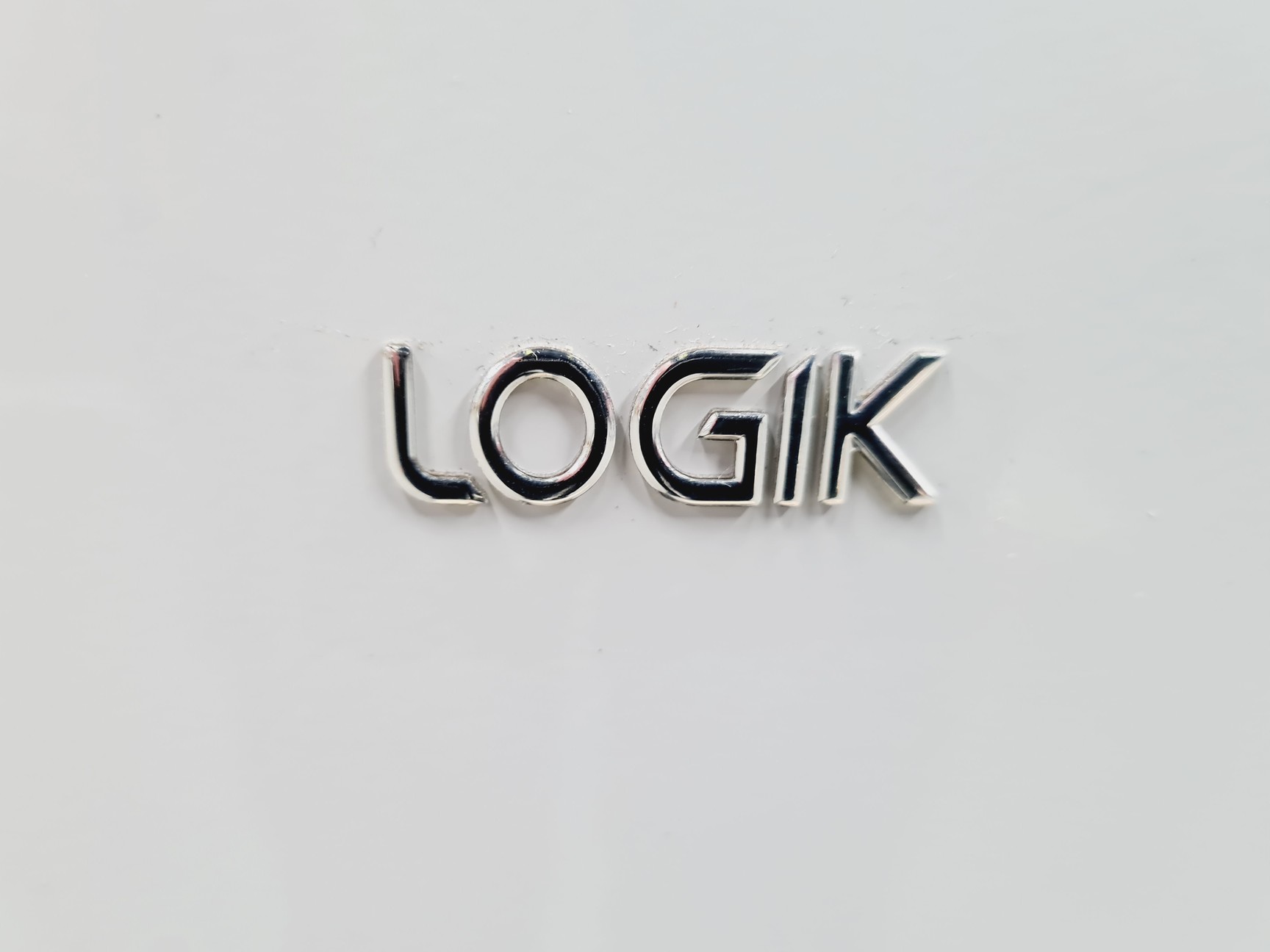 Image of Logik L300CFW14 Chest Freezer 