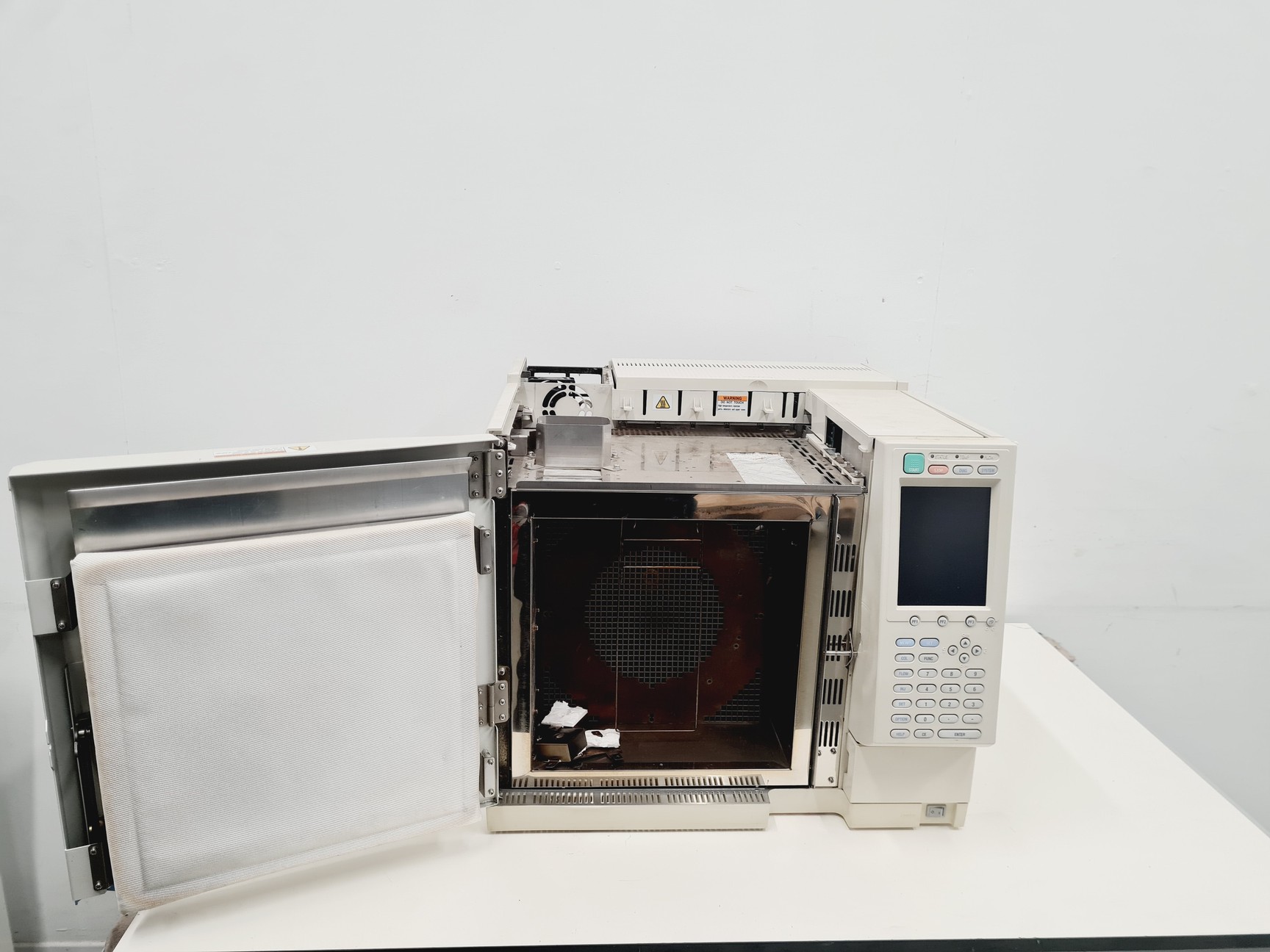 Image of Shimadzu GC-2010 Gas Chromatograph with Shimadzu A0C-20i Auto Injector