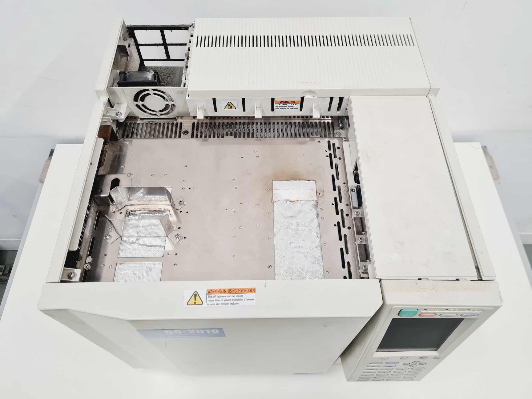 Image of Shimadzu GC-2010 Gas Chromatograph with Shimadzu A0C-20i Auto Injector
