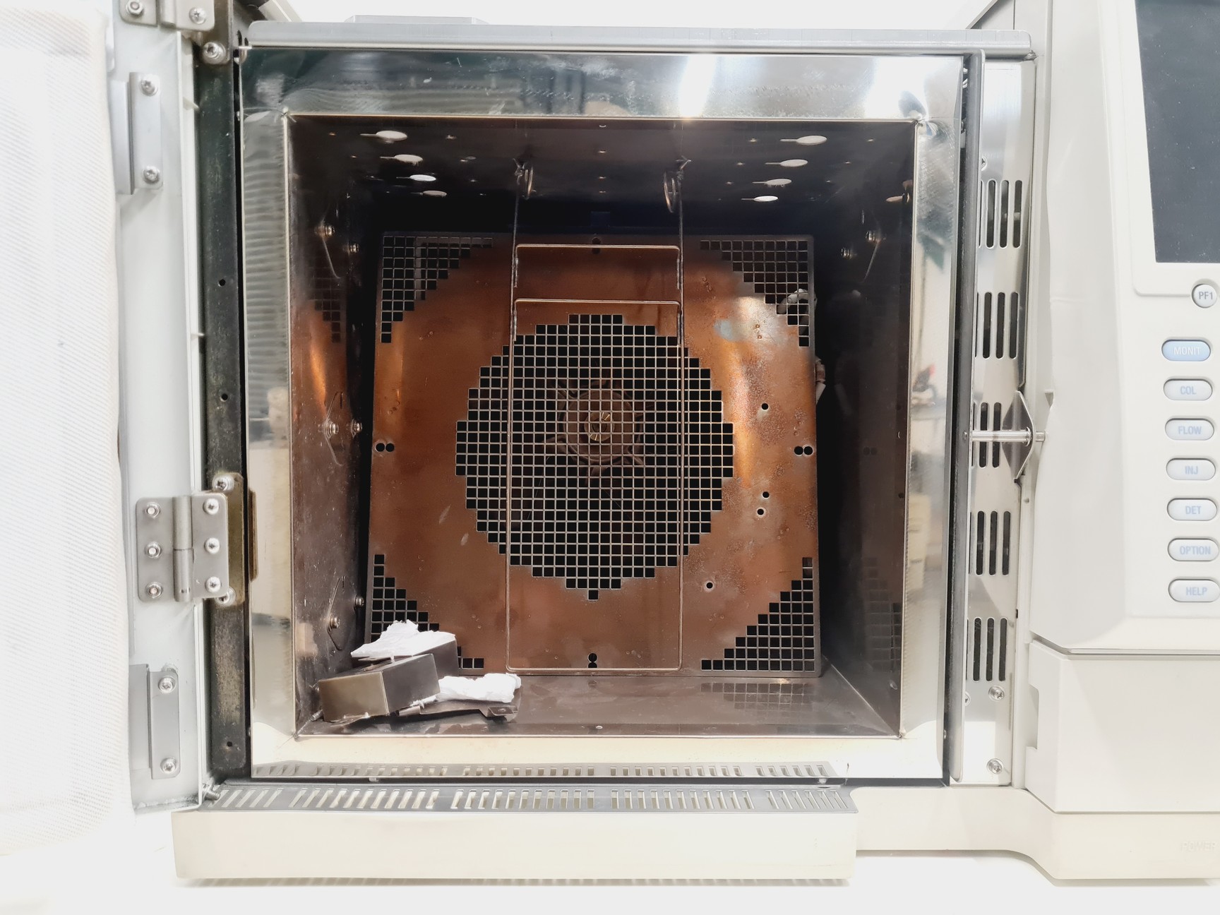 Image of Shimadzu GC-2010 Gas Chromatograph with Shimadzu A0C-20i Auto Injector