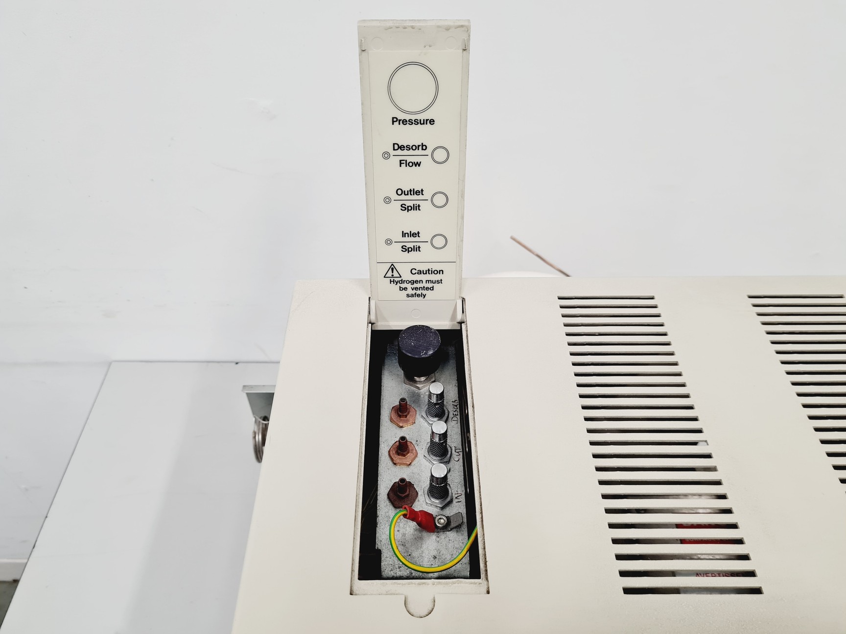 Image of Perkin Elmer ATD 400 Automatic Thermal Desorption System