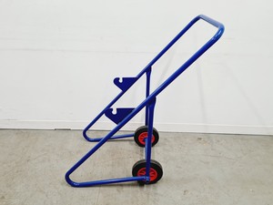 Thumbnail image of Statebourne Cryogenics Liquid Nitrogen Dewar with Wheeled Trolley