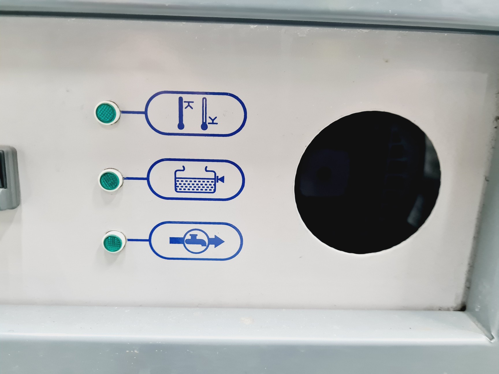 Image of Hitachi S-2600N Scanning Electron Microscope + Oxford X-Max 50 mm2 Inca detector