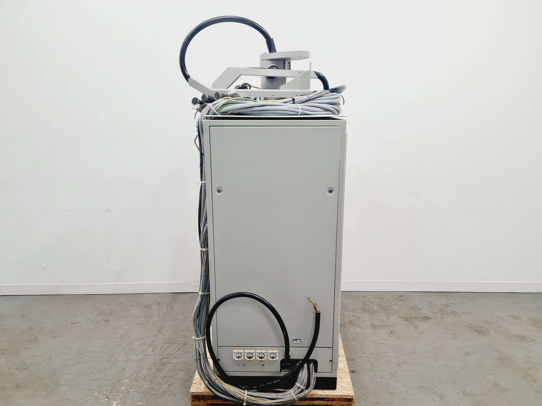 Image of Philips CM100 Scanning Electron Microscope