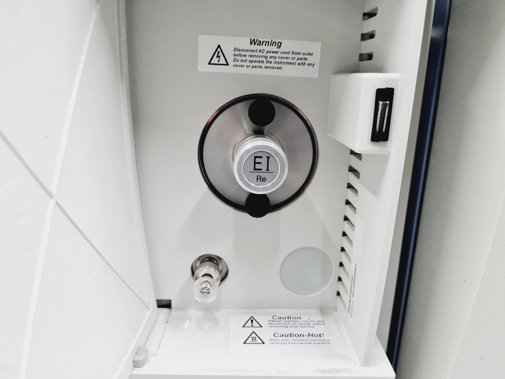 Image of Perkin Elmer Clarus 600 Mass spectrometer + Gas Chromatograph + Turbomatrix 650