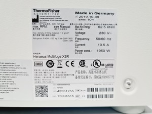 Thumbnail image of Thermo Scientific Heraeus Multifuge X3R Centrifuge Lab