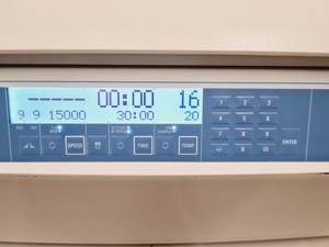 Thumbnail image of Thermo Scientific Heraeus Multifuge X3R Centrifuge Lab