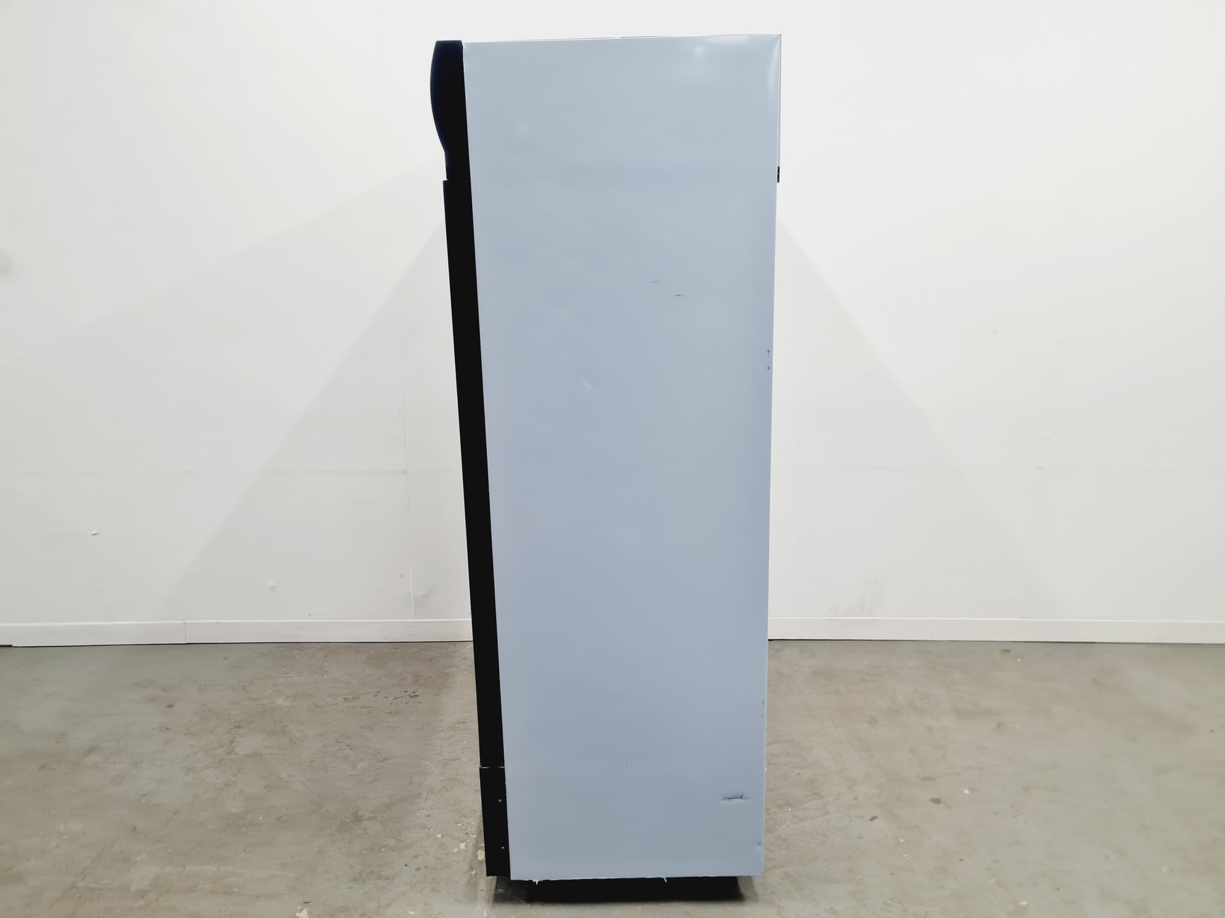 Image of Blizzard BZ-GD900SL Refrigerated Display Cabinet Lab