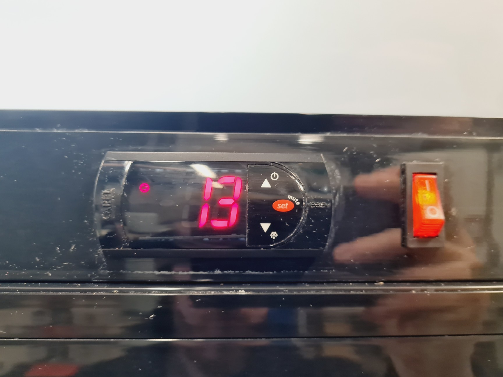 Image of Blizzard BZ-GD900SL Refrigerated Display Cabinet Lab