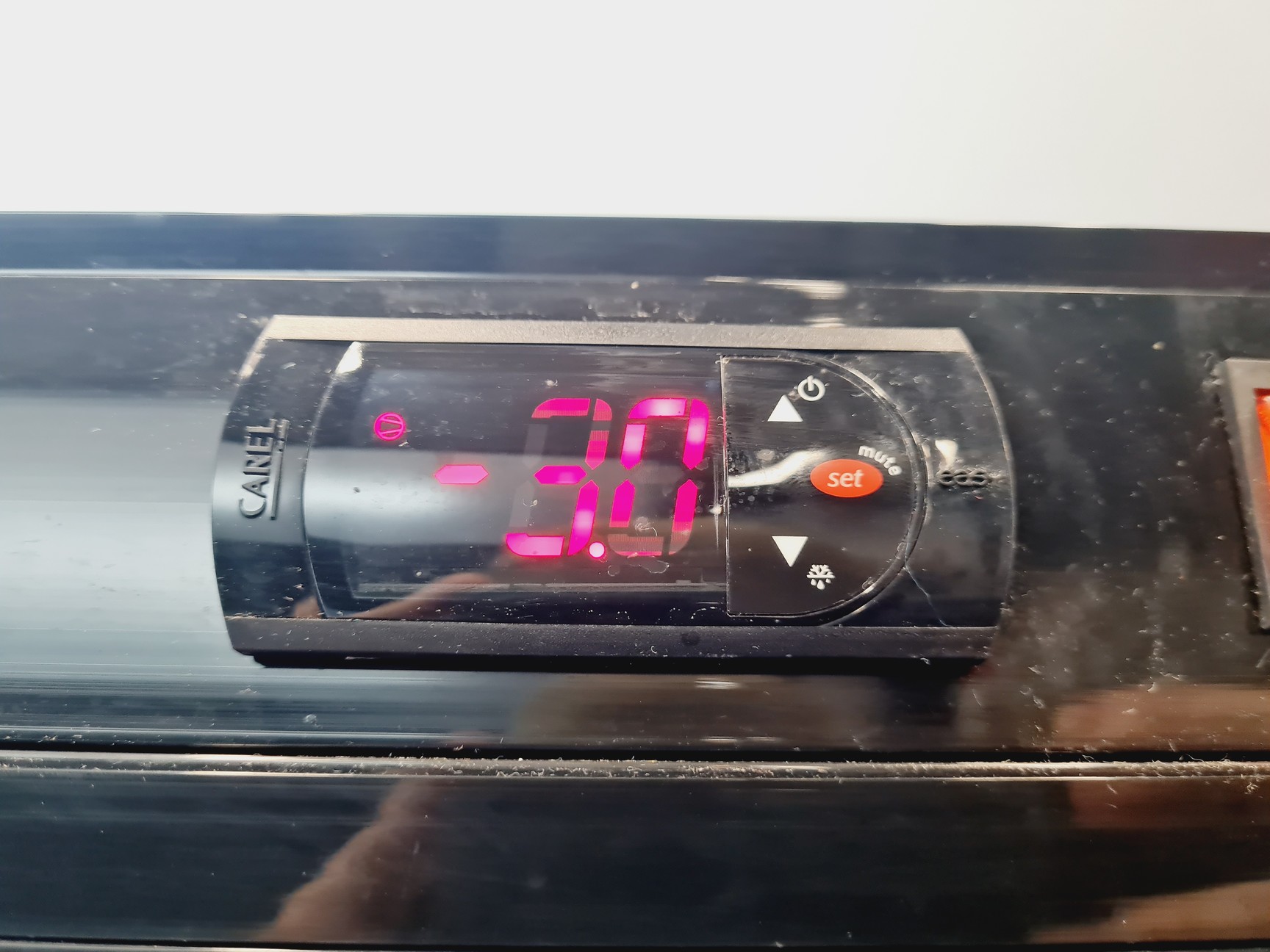 Image of Blizzard BZ-GD900SL Refrigerated Display Cabinet Lab