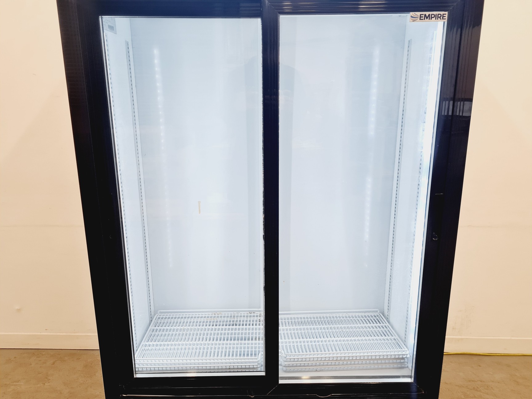 Image of Empire CL-690B Fridge Lab