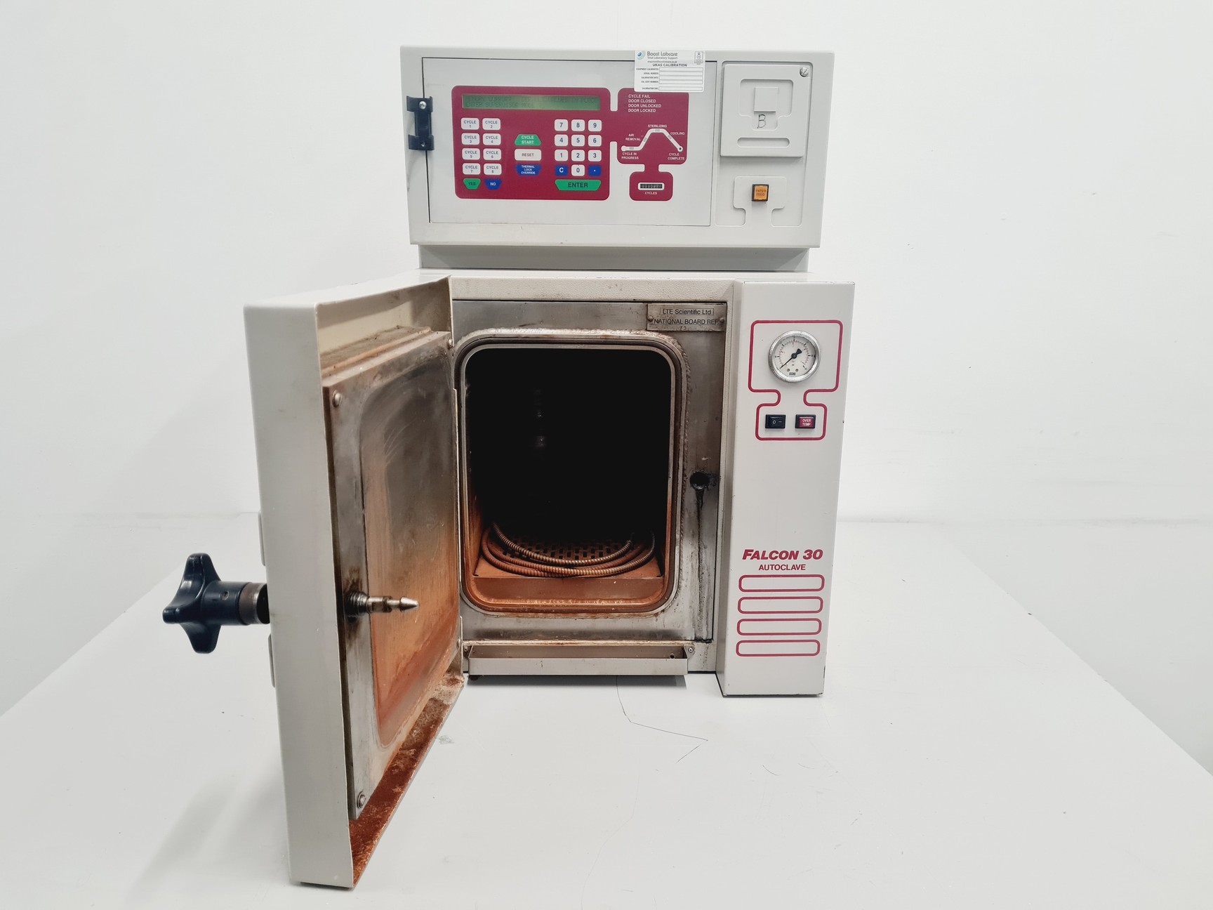 Image of LTE Scientific Falcon 30 Benchtop Laboratory Autoclave Lab