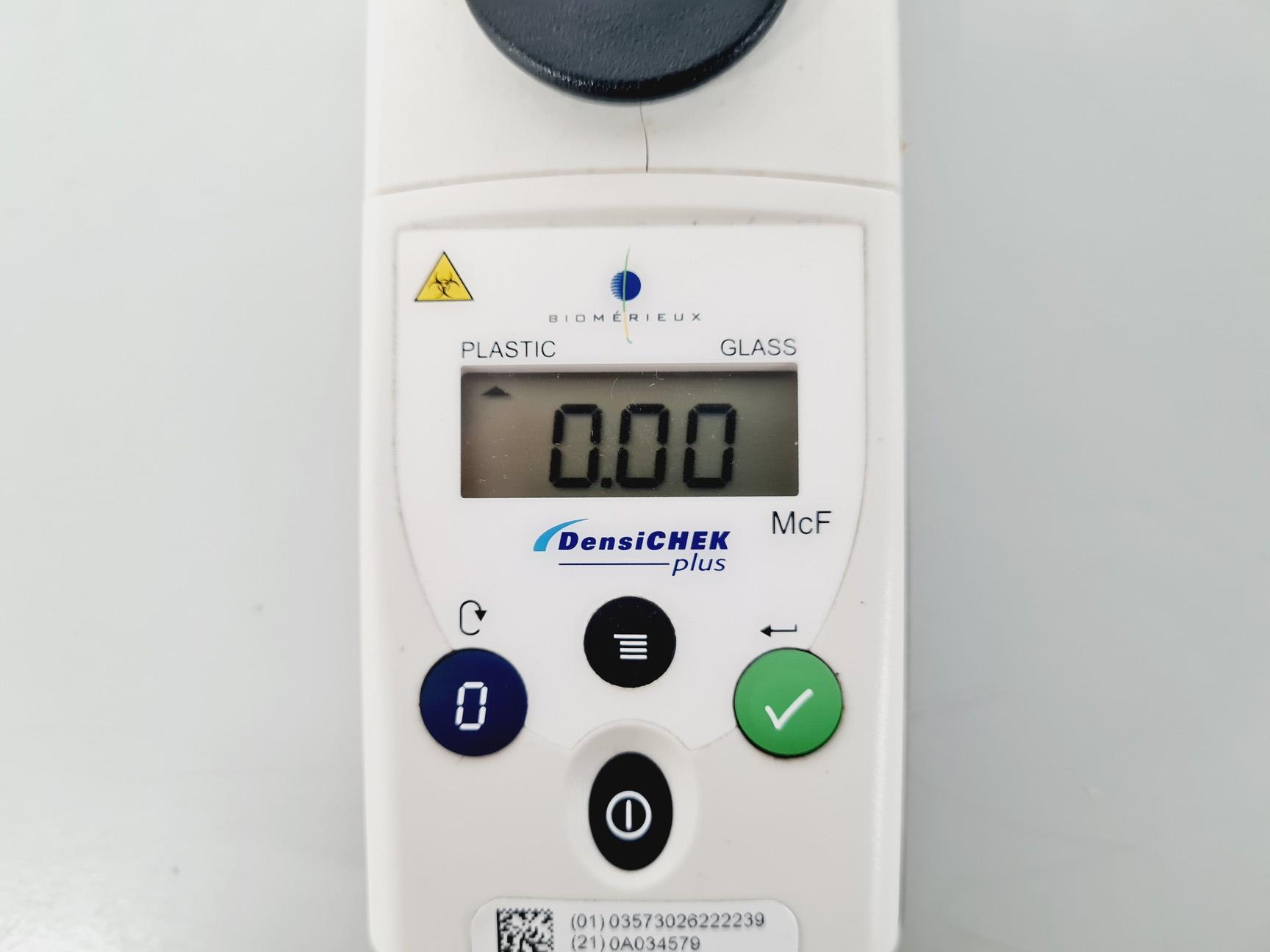 Image of BioMérieux Vitek 2 Compact Microbial Identification & AST System