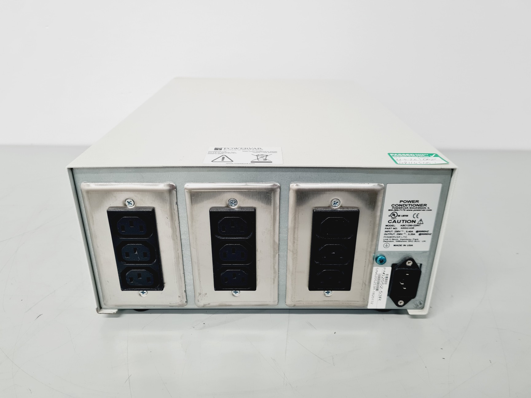 Image of BioMérieux Vitek 2 Compact Microbial Identification & AST System