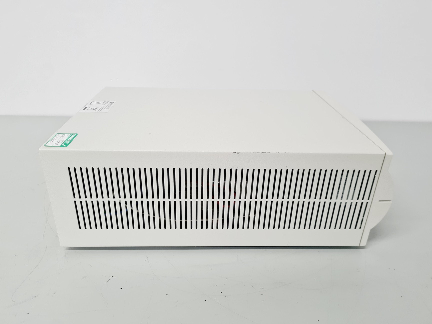 Image of BioMérieux Vitek 2 Compact Microbial Identification & AST System