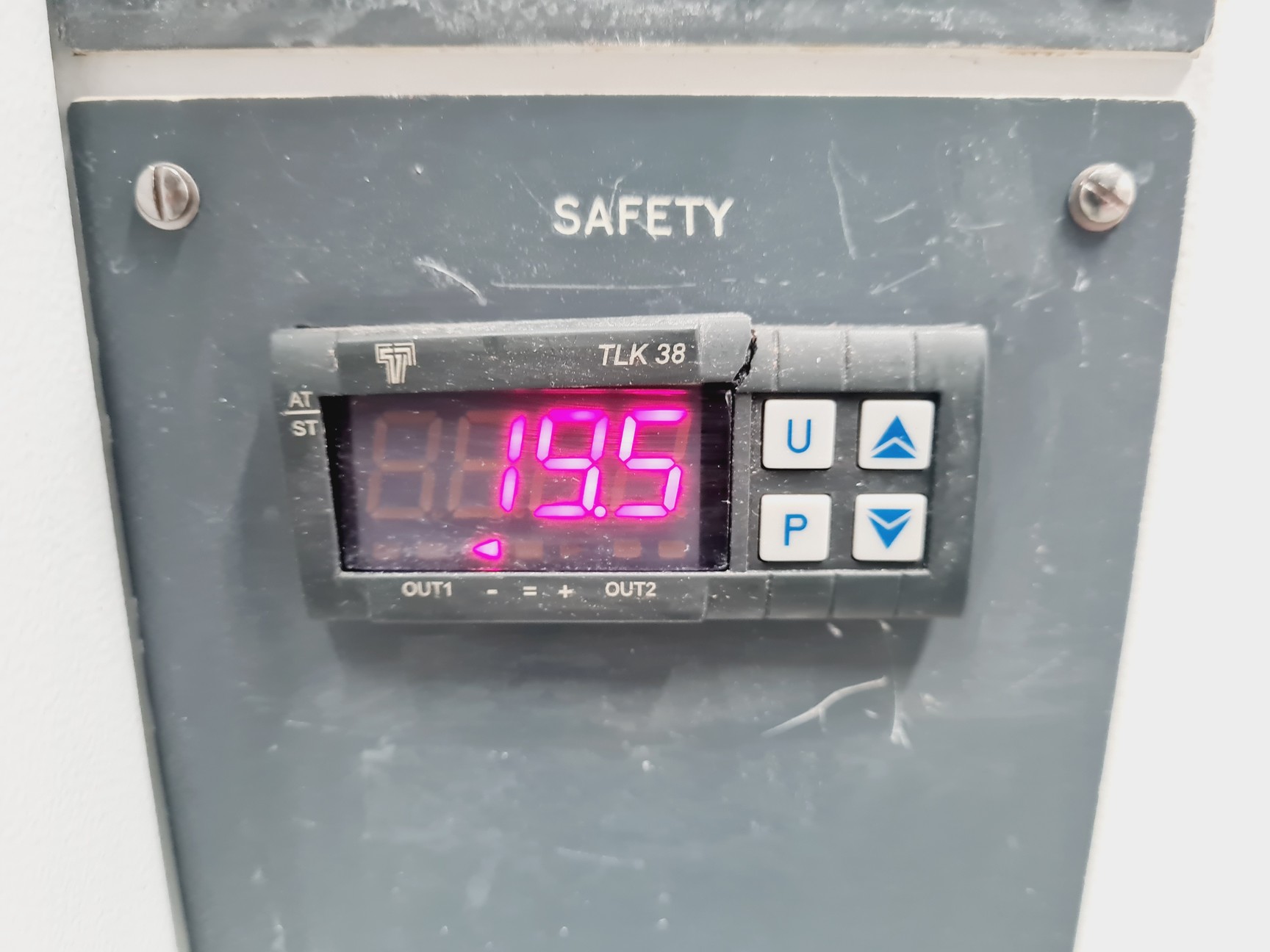 Image of Vindon Scientific 2486 Incubator Lab