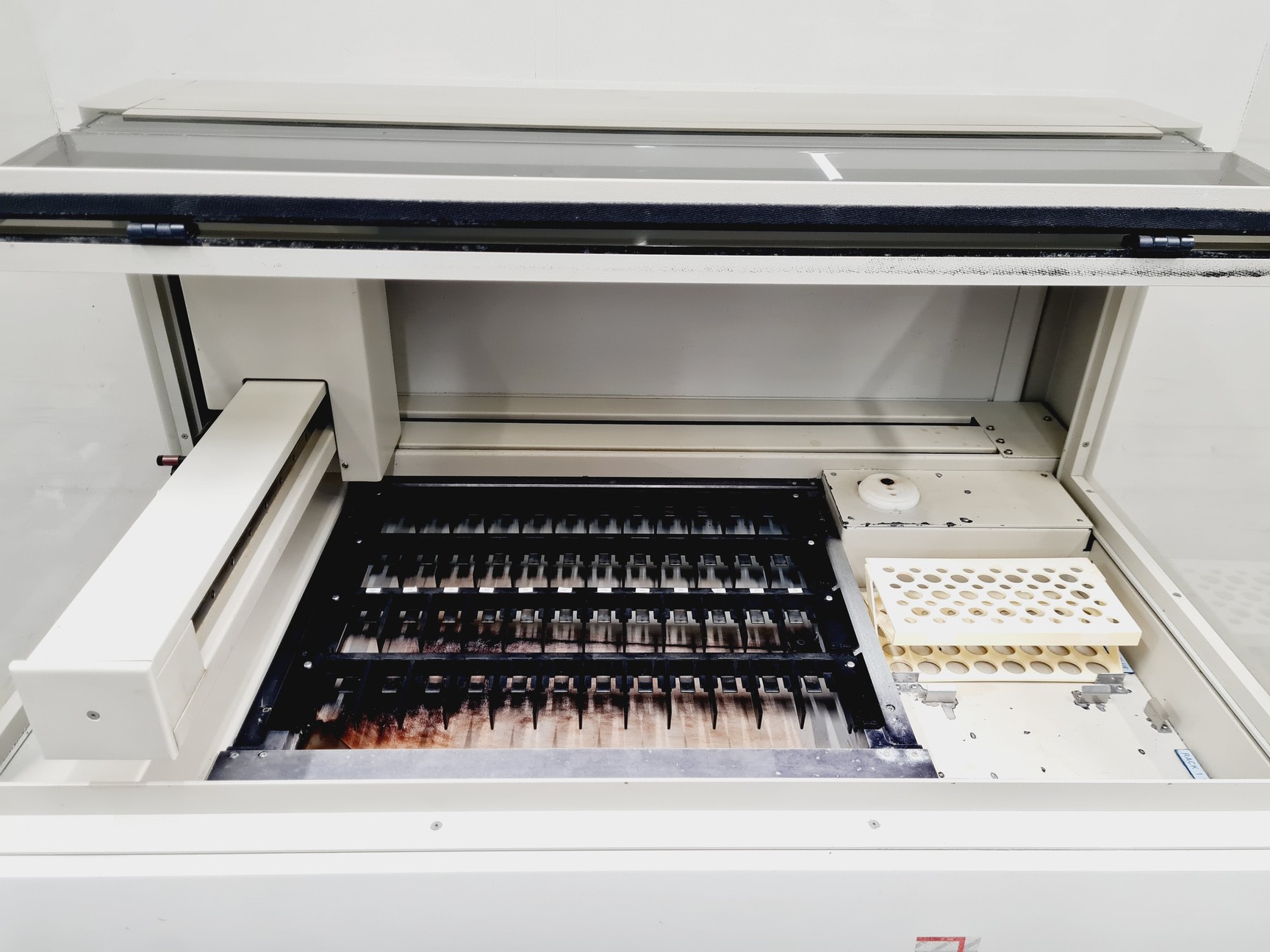 Image of Dako Autostainer LV-1 Universal Staining System Lab