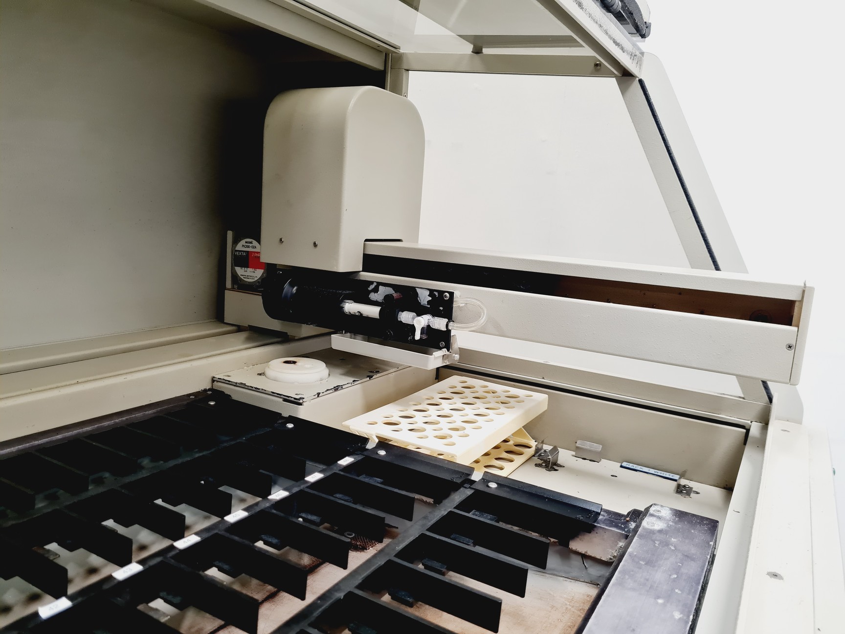 Image of Dako Autostainer LV-1 Universal Staining System Lab