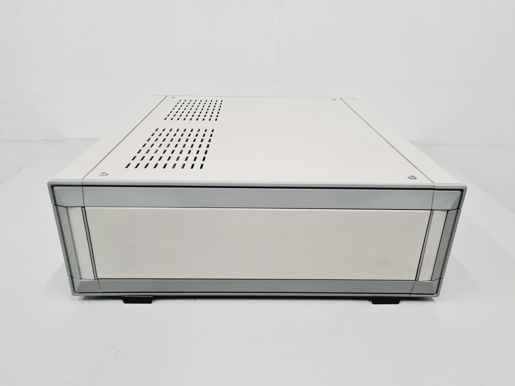 Image of Digital Instruments Nanoscope-3A Scanning Probe Microscope Controller Lab