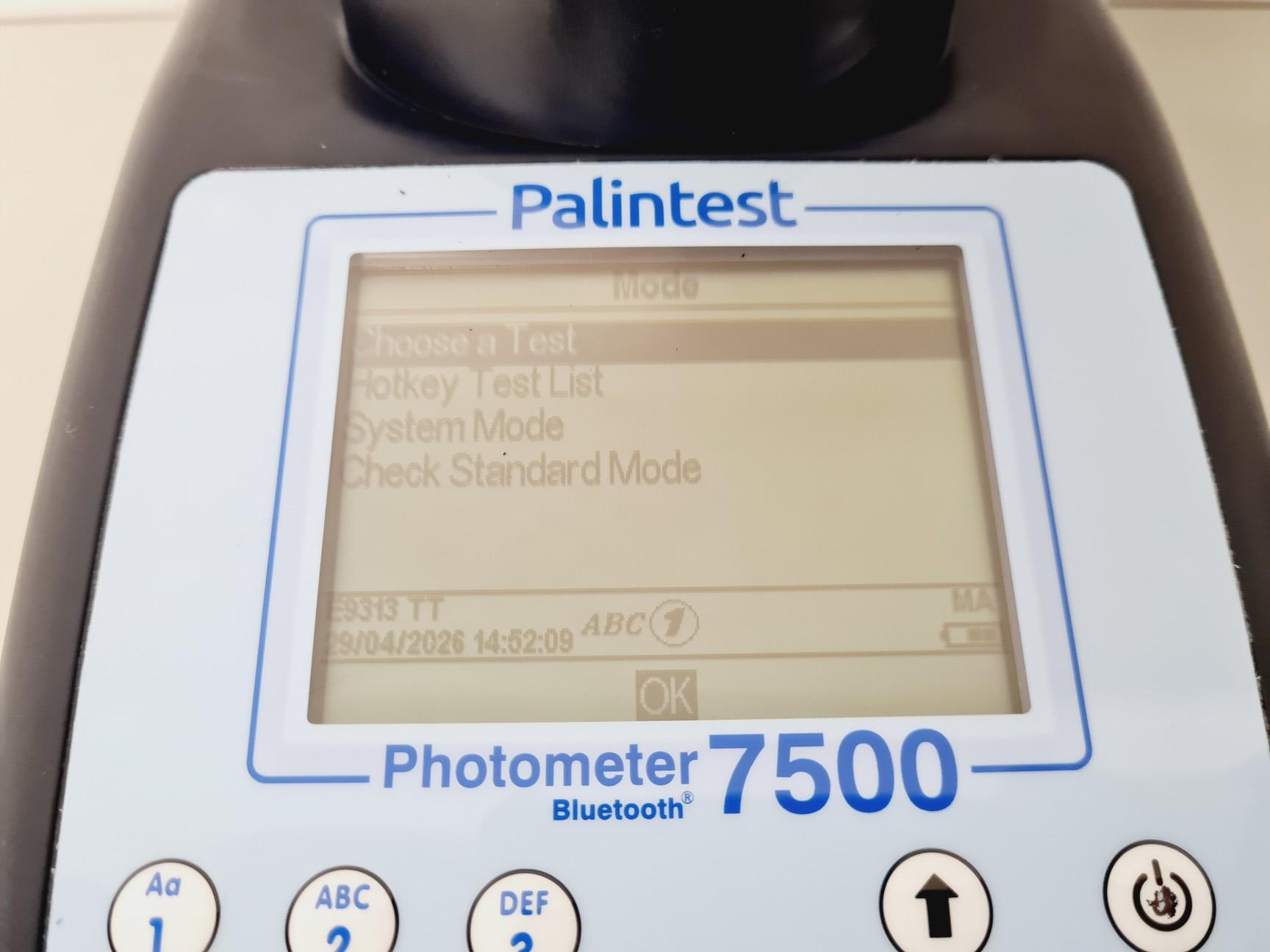 Image of Palintest Photometer 7500 Lab
