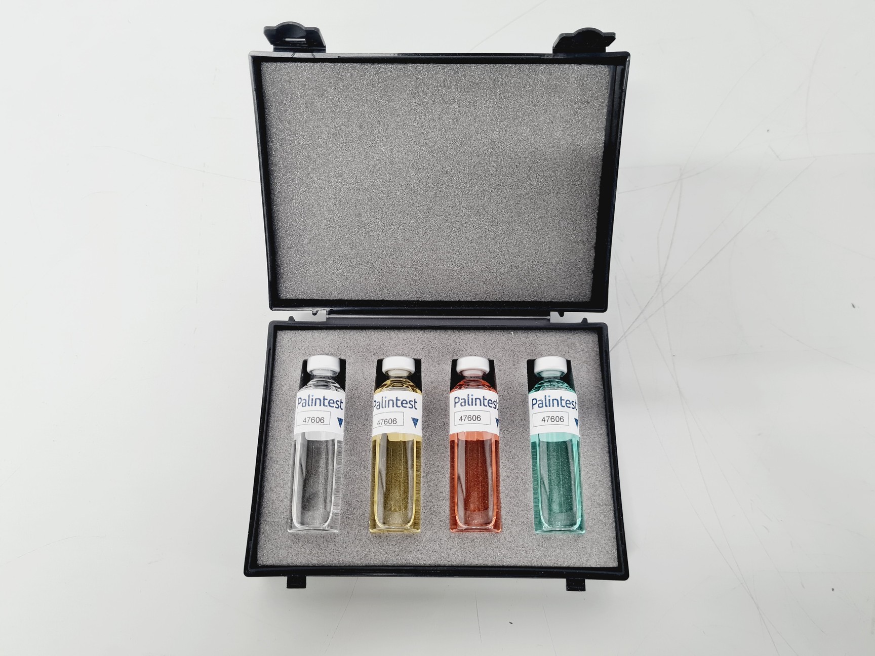 Image of Palintest Photometer 7500 Lab