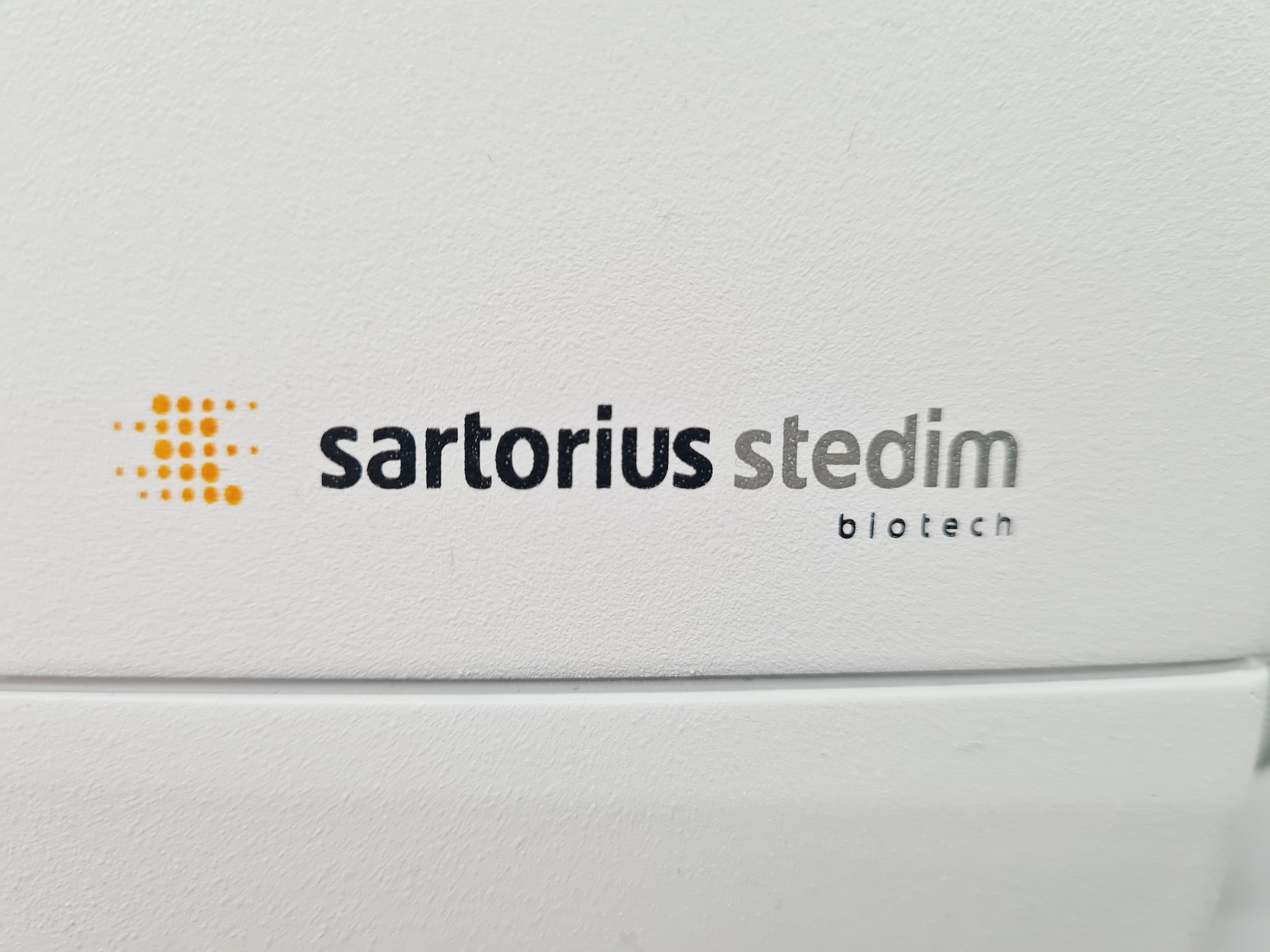 Image of Sartorius Airport MD8 Portable Air Sampler Lab