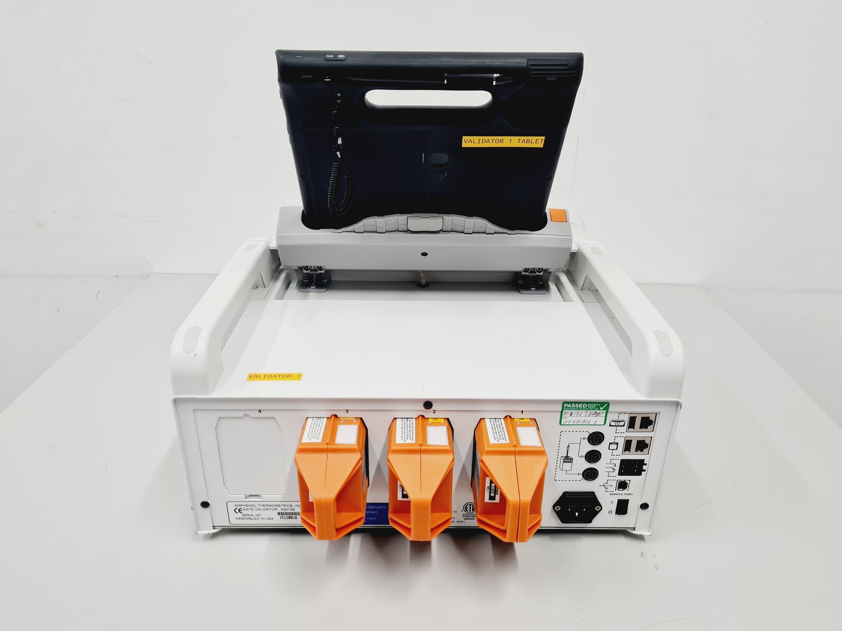 Image of Amphenol Thermometrics Kaye Validator AVS Thermal Process Validation System