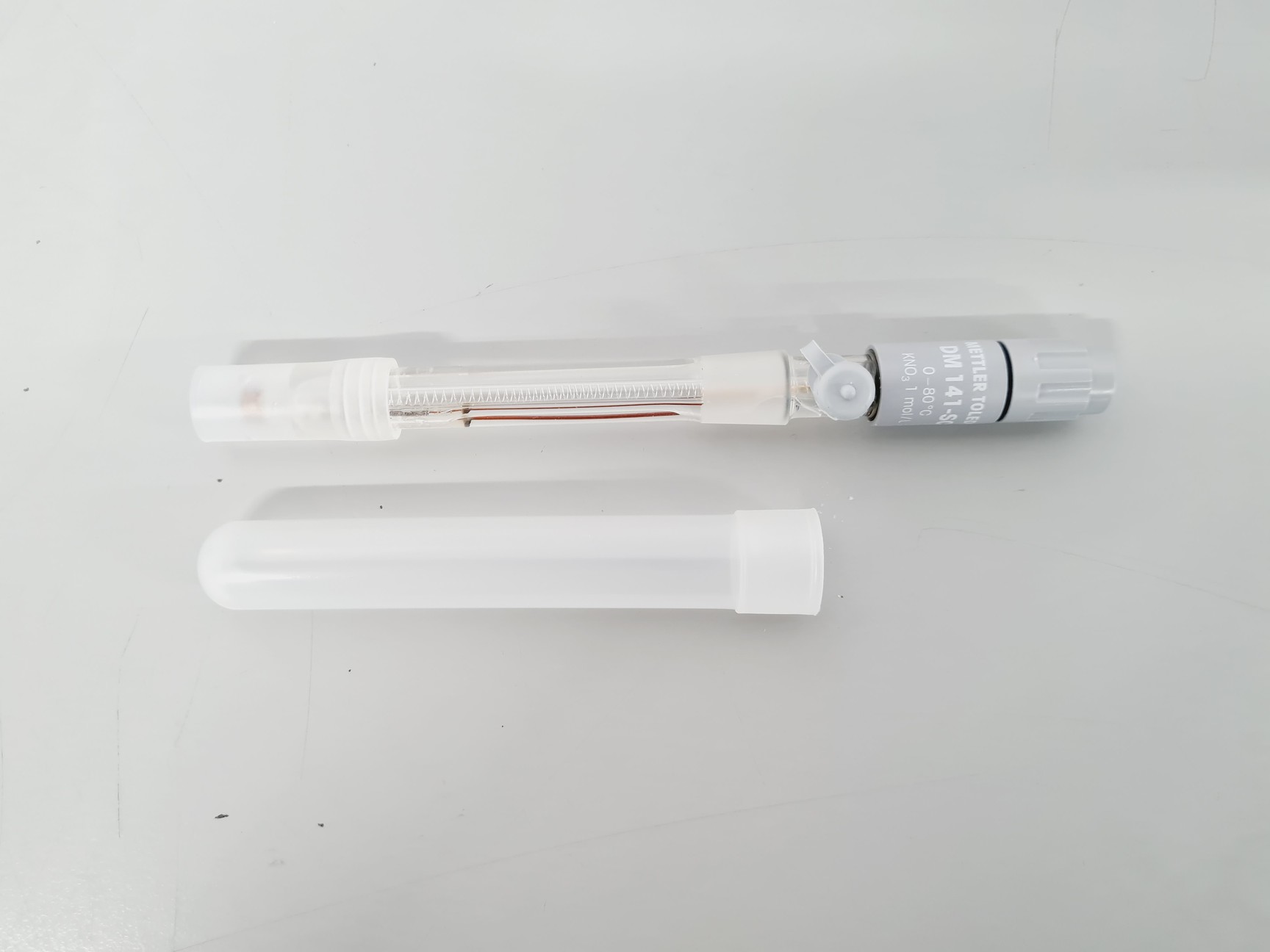 Image of Mettler Toledo DM141-SC Silver Ring Electrode Lab