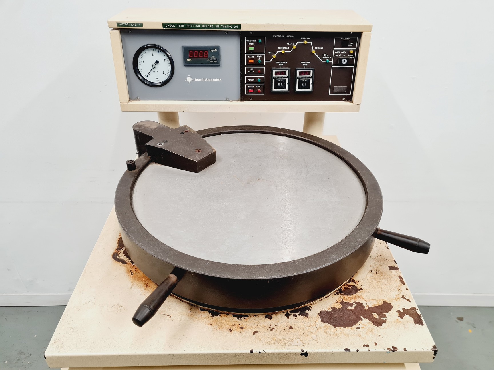 Image of Astell AAA091 Floor Standing Autoclave Spares/Repair Lab