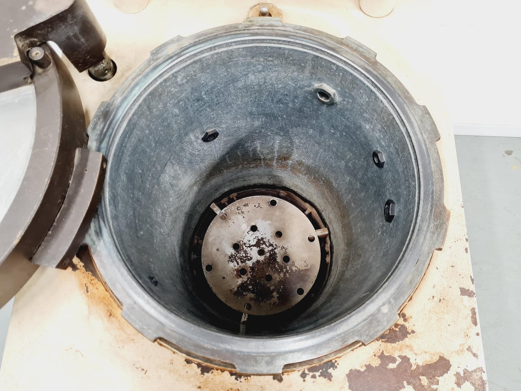 Image of Astell AAA091 Floor Standing Autoclave Spares/Repair Lab