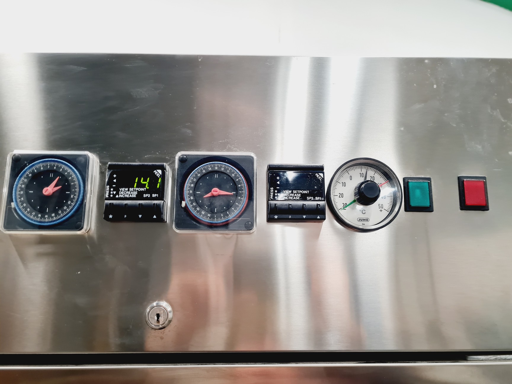 Image of LMS 600A Cooled Incubator Lab
