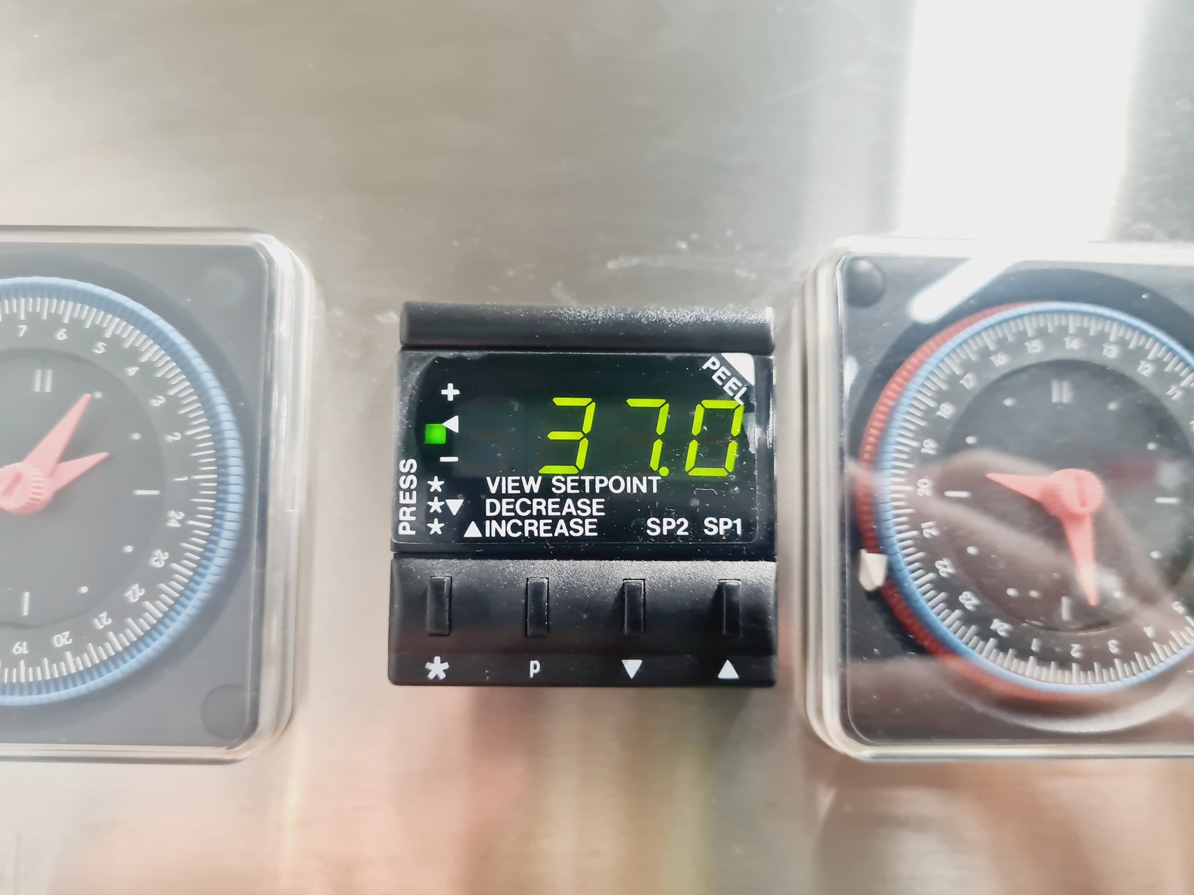 Image of LMS 600A Cooled Incubator Lab