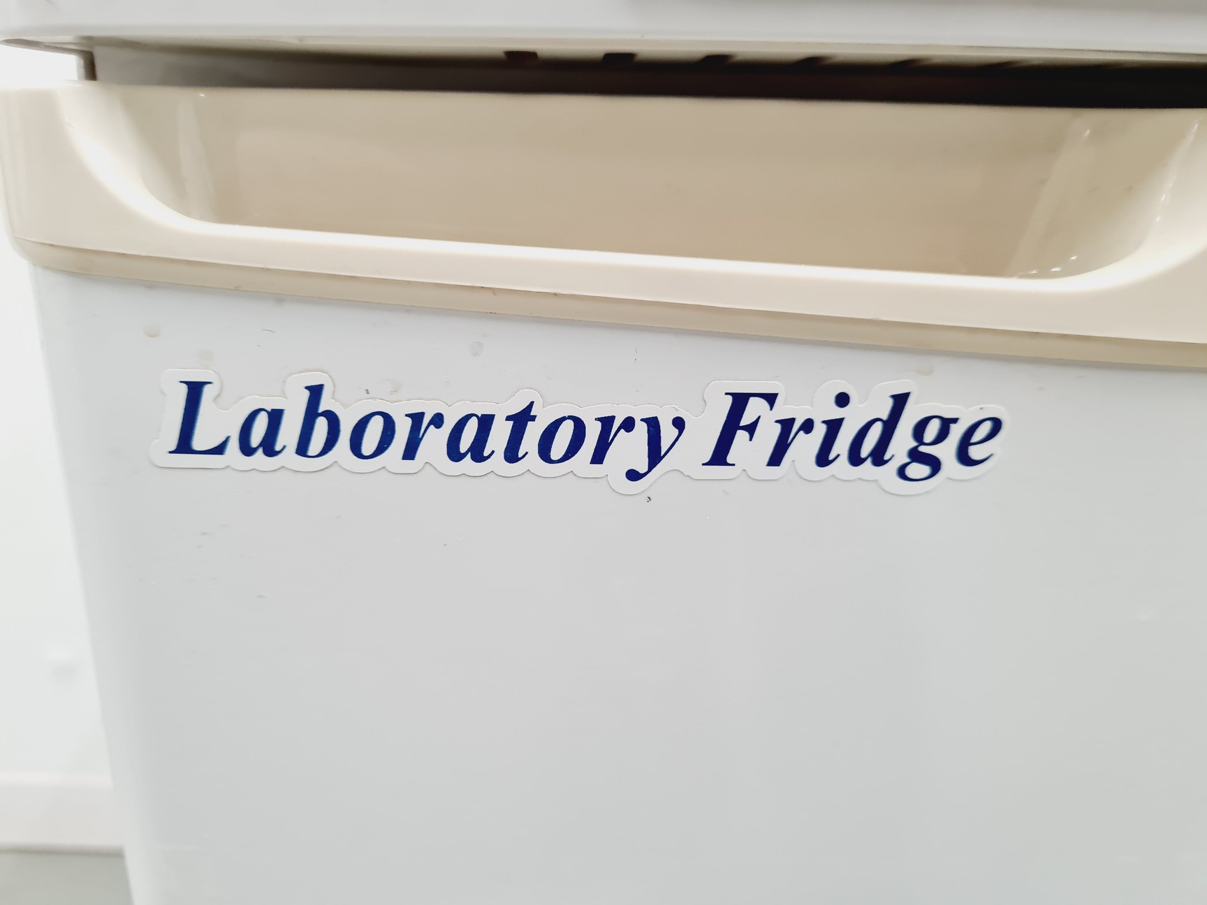 Image of Bio Cold Spark Free Interior Fridge Lab